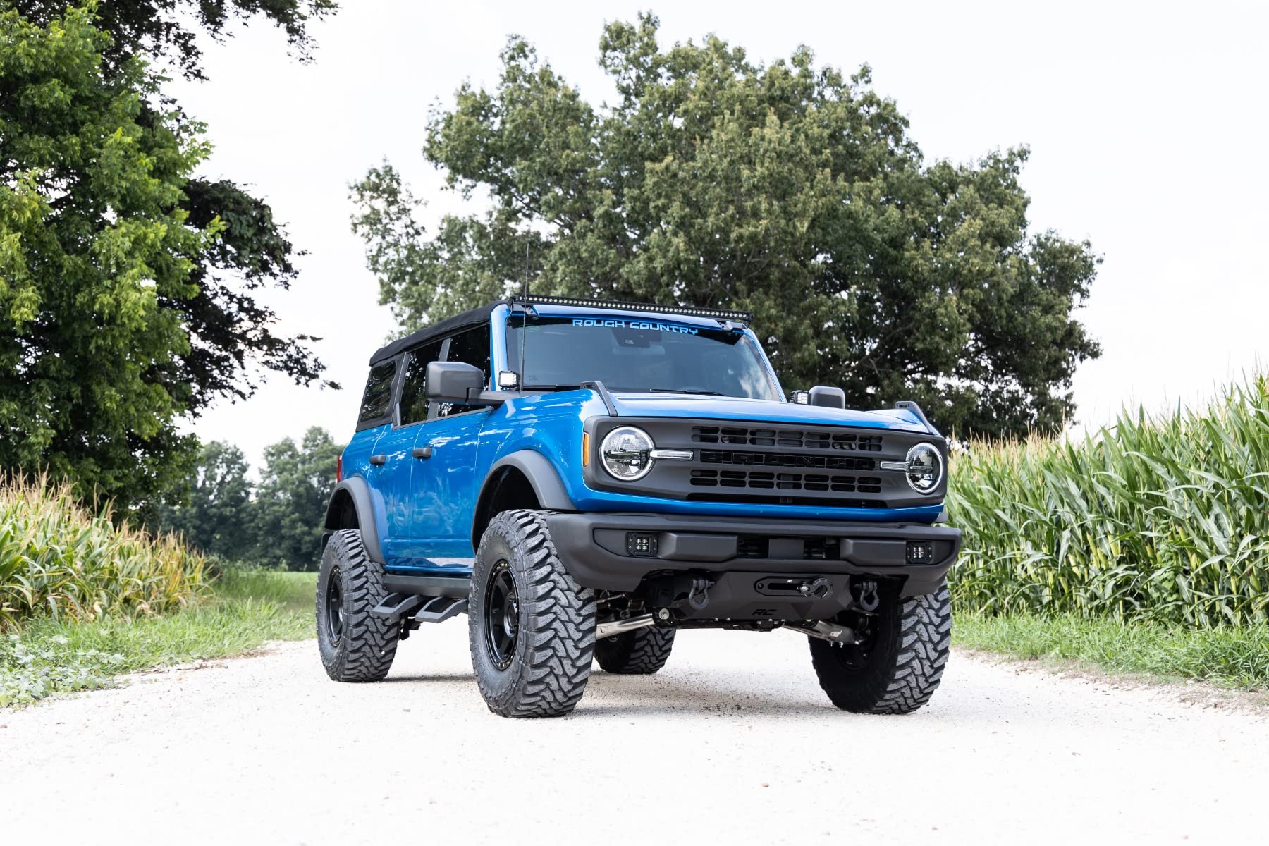Hidden Winch Bumper Rough Country w/12000S Winch for 21-24 Ford Bronco - 51059