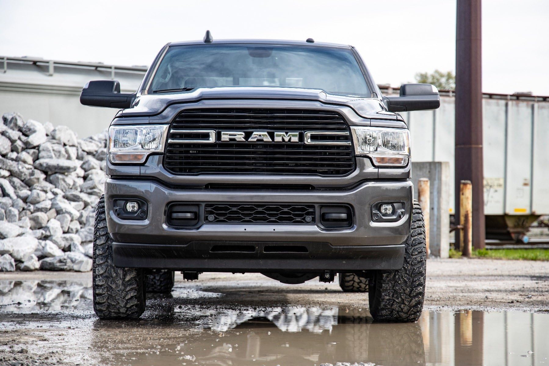 Rough Country 2.5" Leveling Kit for 4WD 2014-2024 Ram 2500/3500 - 37735