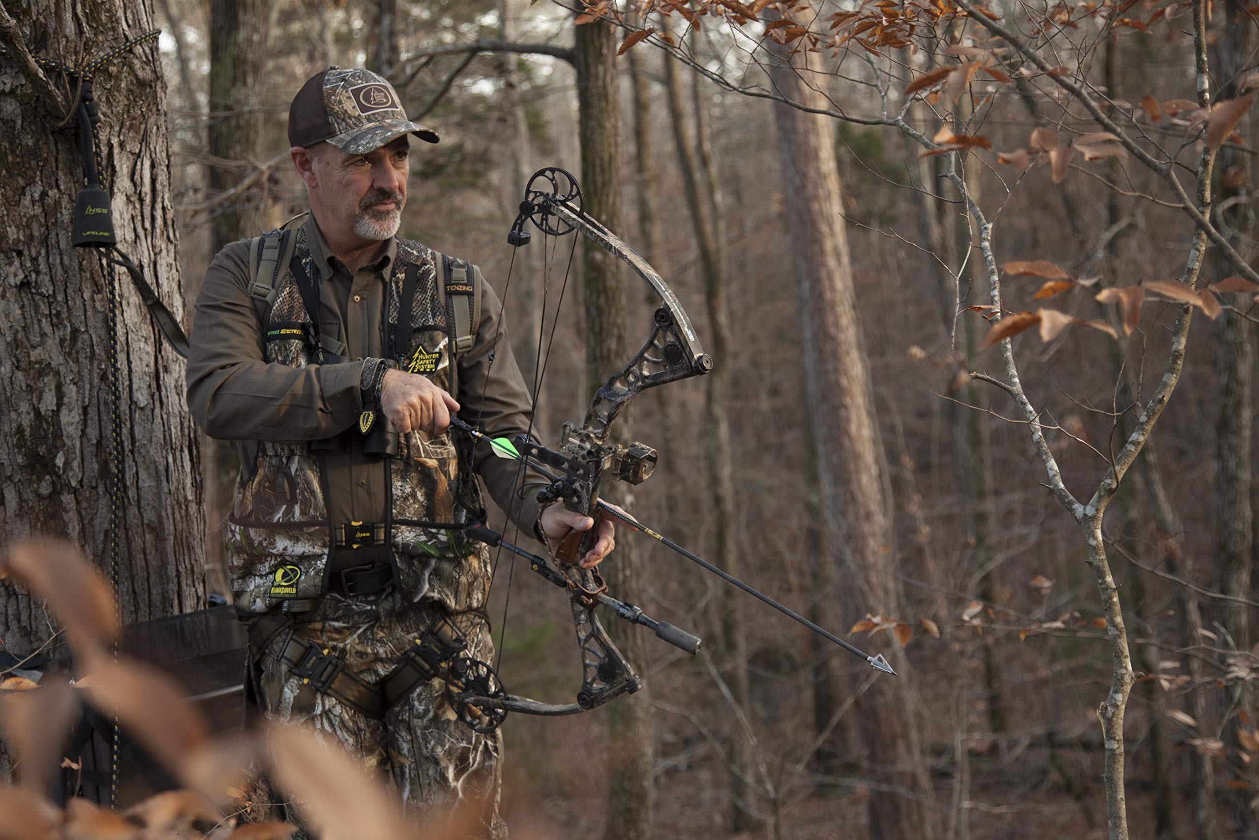 Hunter Safety System Harness Pro-Series with Elimishield Scent Control Technology, Small/Medium, Camouflage