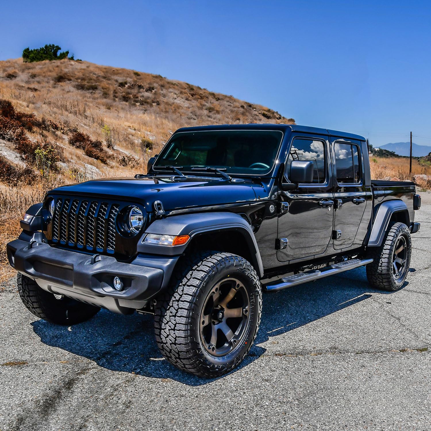PRO TRAXX 4 Oval Nerf Bars Westin fits 2020-2025 Gladiator Black Pair