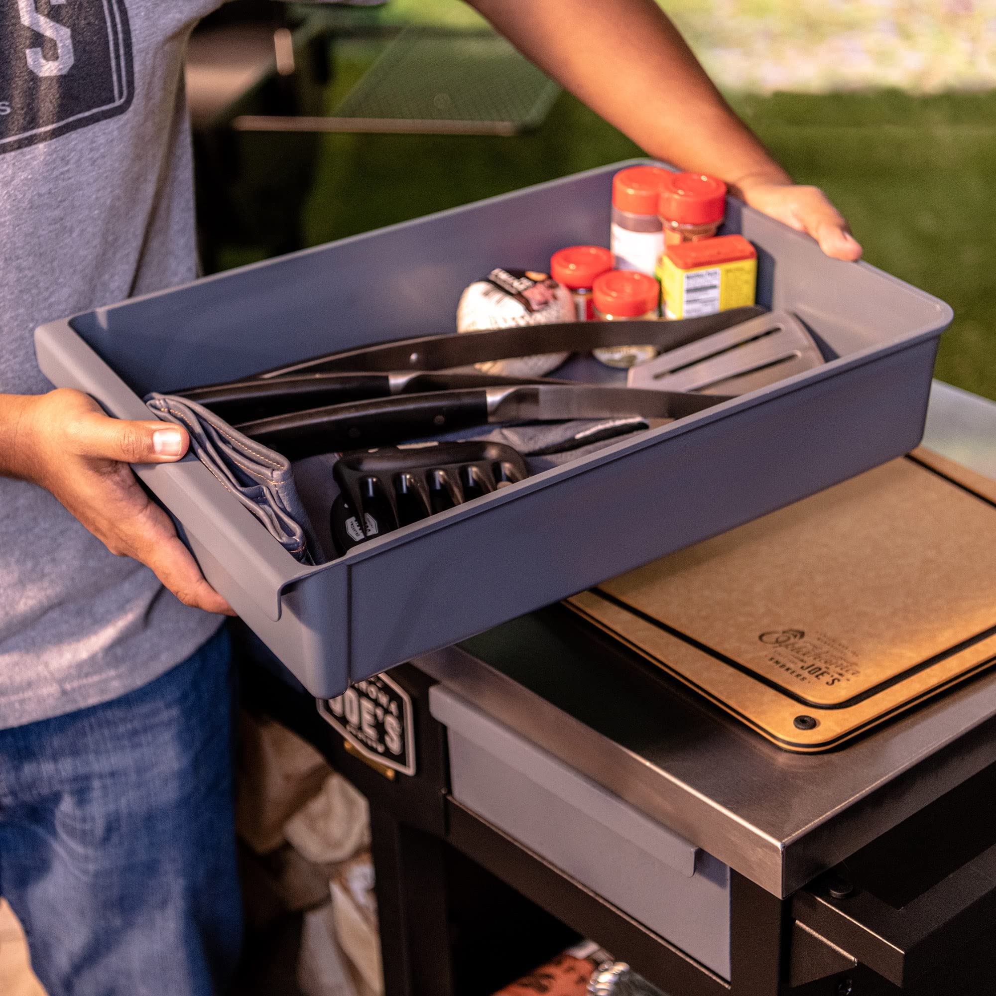 Workstation Oklahoma Joe's Prep & Storage Cart - 23252168