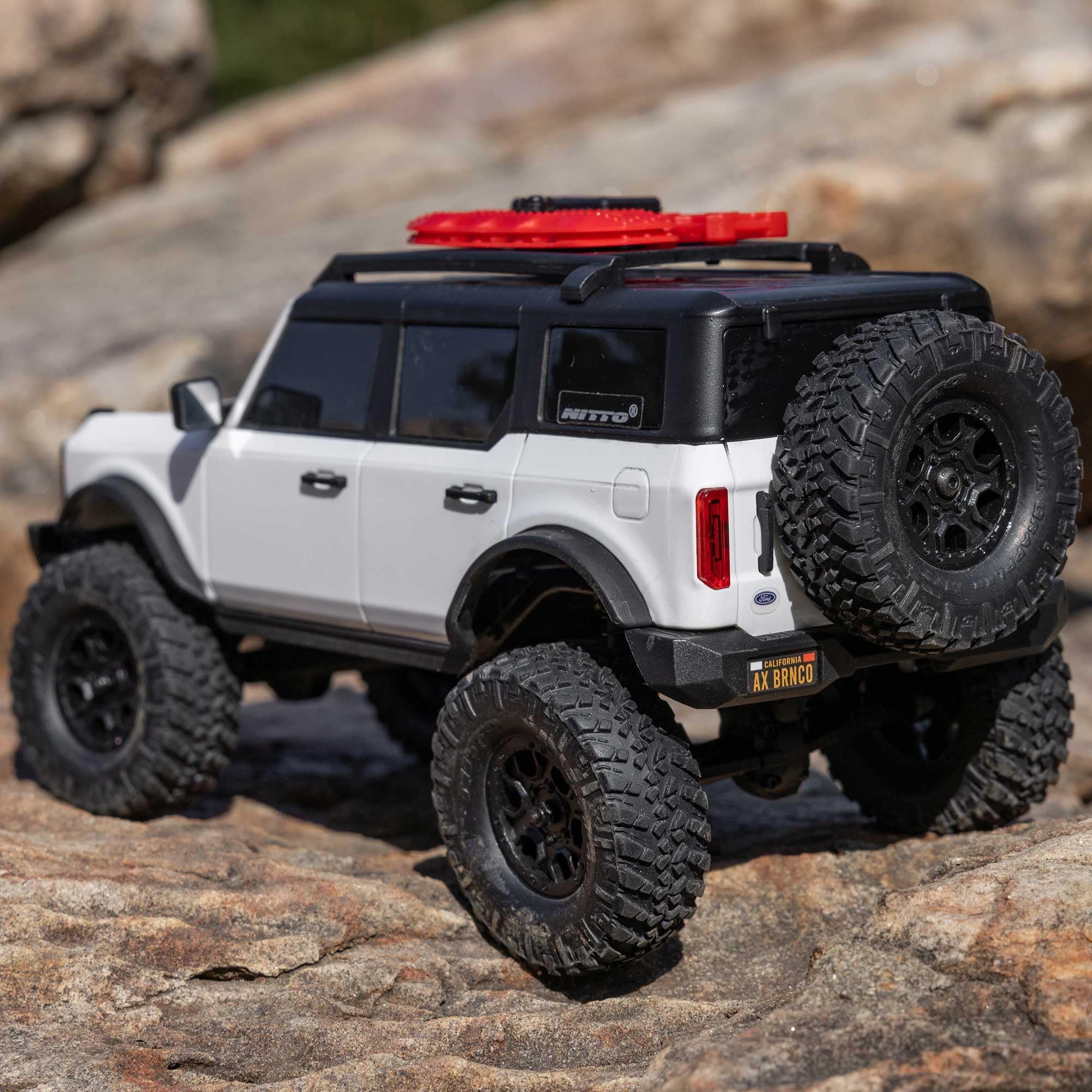 Axial 1/24 RC Truck SCX24 Ford Bronco 4X4 RTR Brushed Rock Crawler (Battery & Charger Included), White, AXI00006V2T4