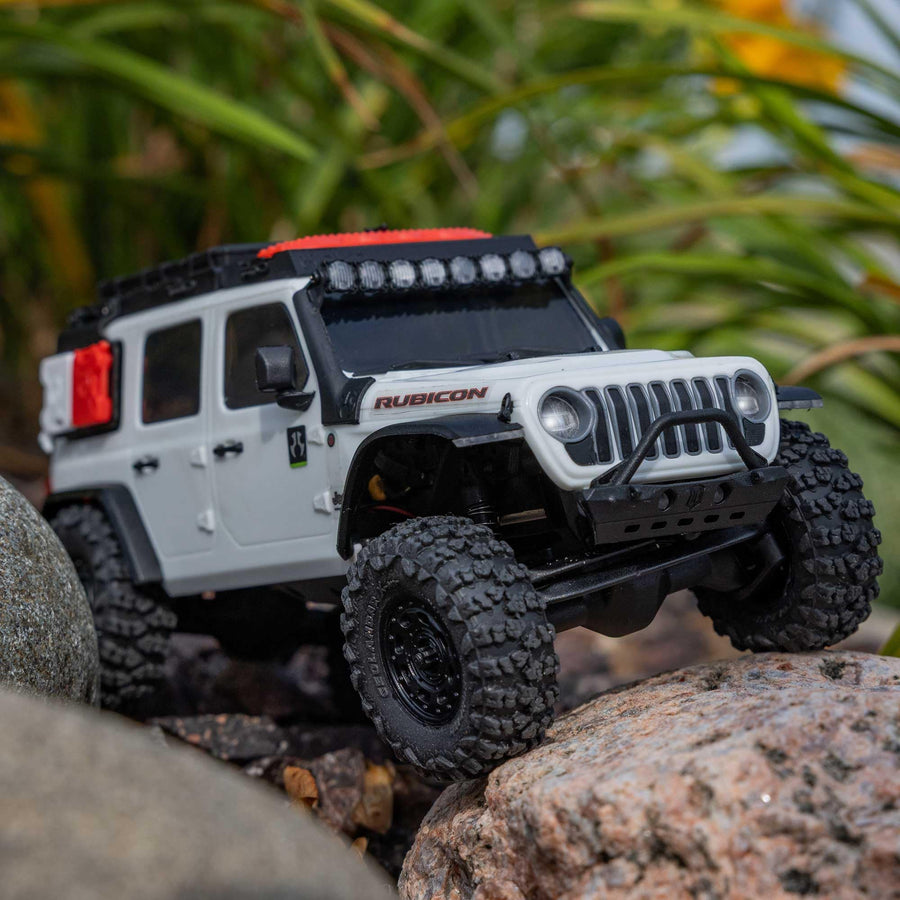 Axial 1/30 RC Truck SCX30 Jeep Wrangler JLU 4X4 RTR Brushed Rock Crawler (Battery & Charger Included), White, AXI-2261T2