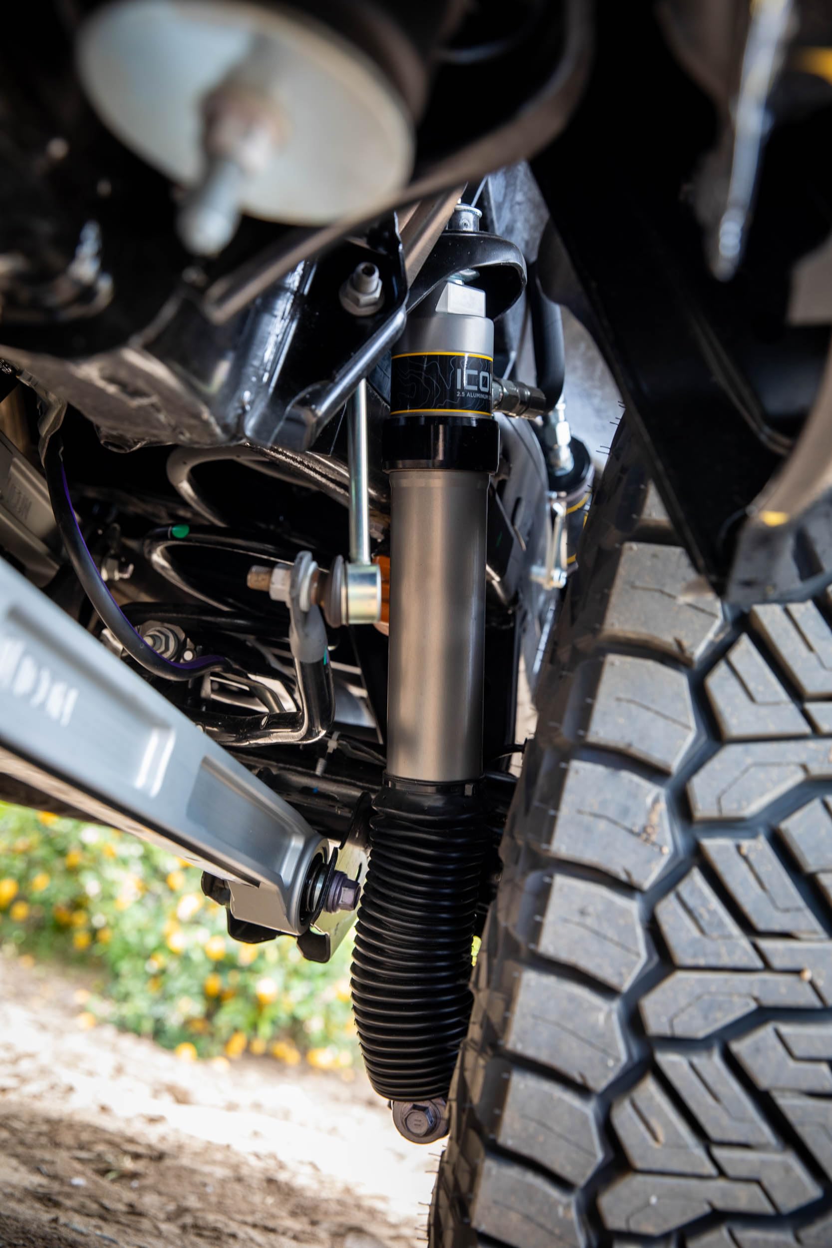 2024-2025 Toyota Tacoma, ICON 57808EP, 0-1" Lift, Rear, V.S. 2.5 Aluminum Series Shock Absorbers, Remote Reservoir w/CDEV, Pair