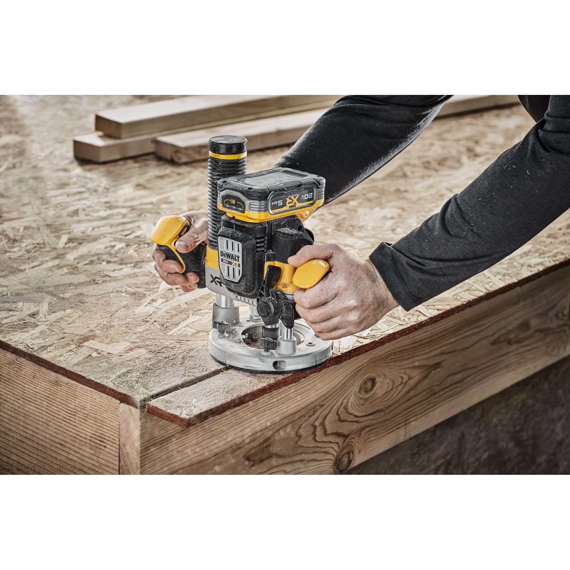 20V MAX XR DEWALT 2-1/4 Peak HP Plunge Router (Tool Only) (DCW620B)