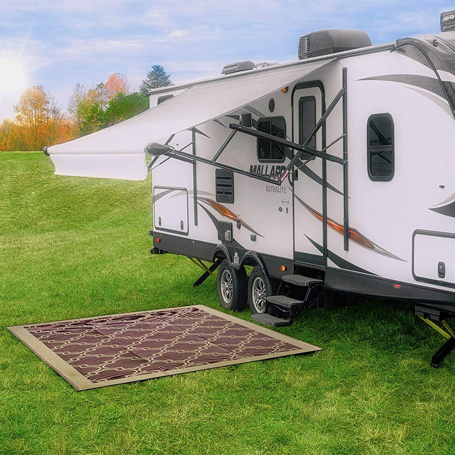 Camco Reversible Large Outdoor Patio Mat - Easy to Clean, Perfect for Picnics, Cookouts, Camping, and The Beach (9' x 12', Brown Lattice Design) (42857)