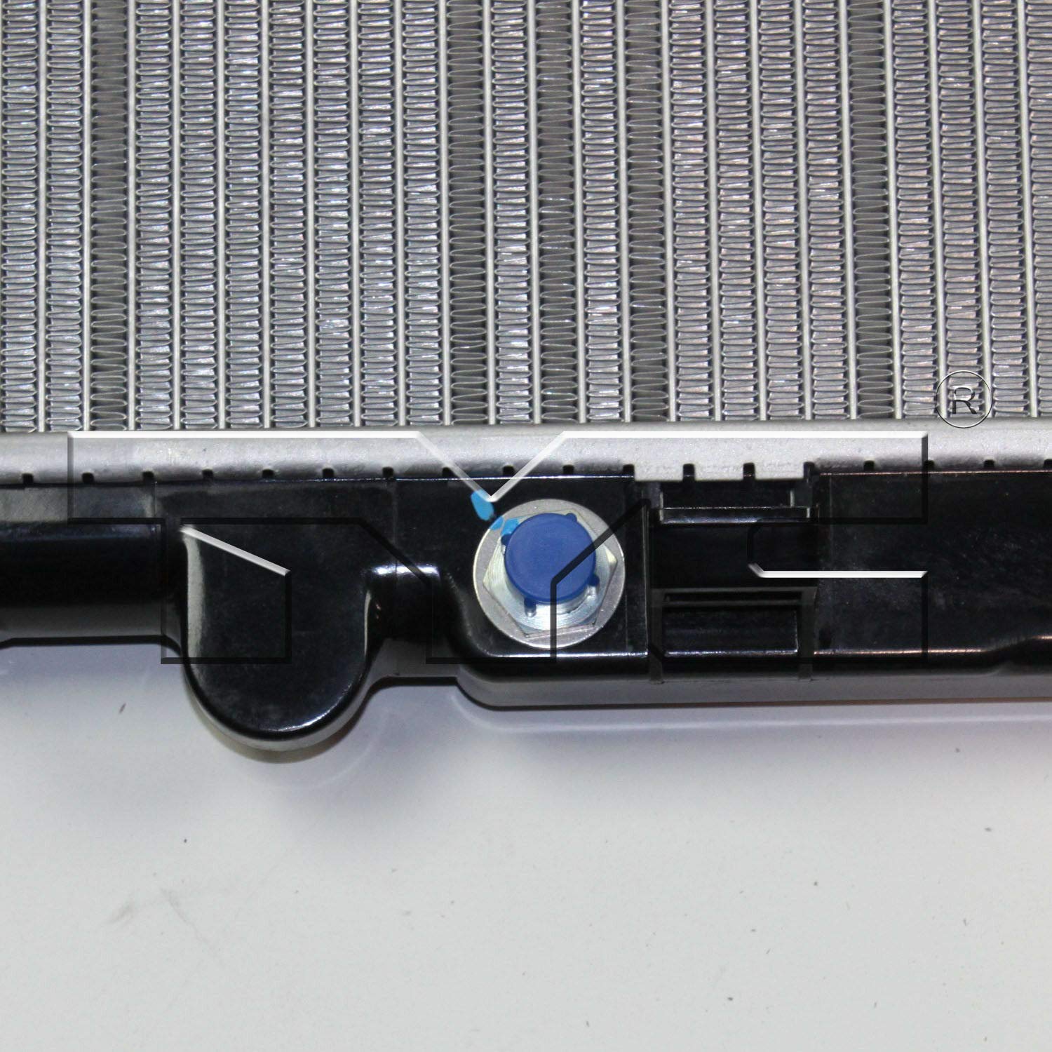 Compatible TYC 13130 Radiator with 2004-2010 Nissan Quest Gxe/Xe
