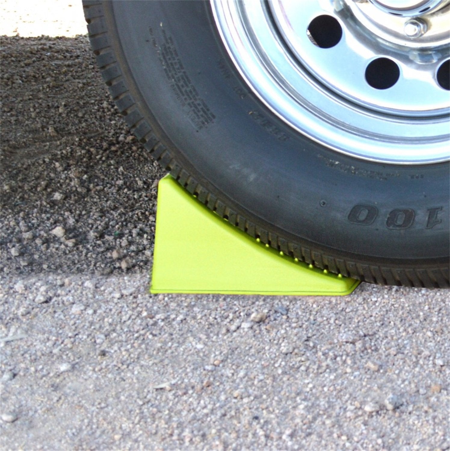 Endurance RV Leveling System Hopkins 08200 with Wheel Chock