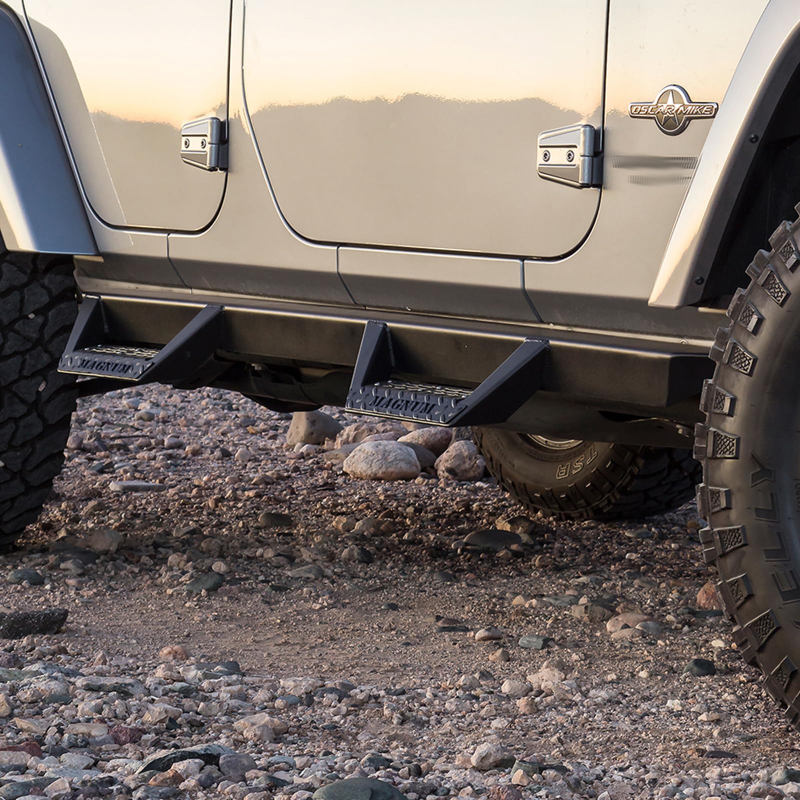 RTS71JP Raptor Series: 07-18 Jeep Wrangler JK Unlimited 4 Door Black Cab Length Steps