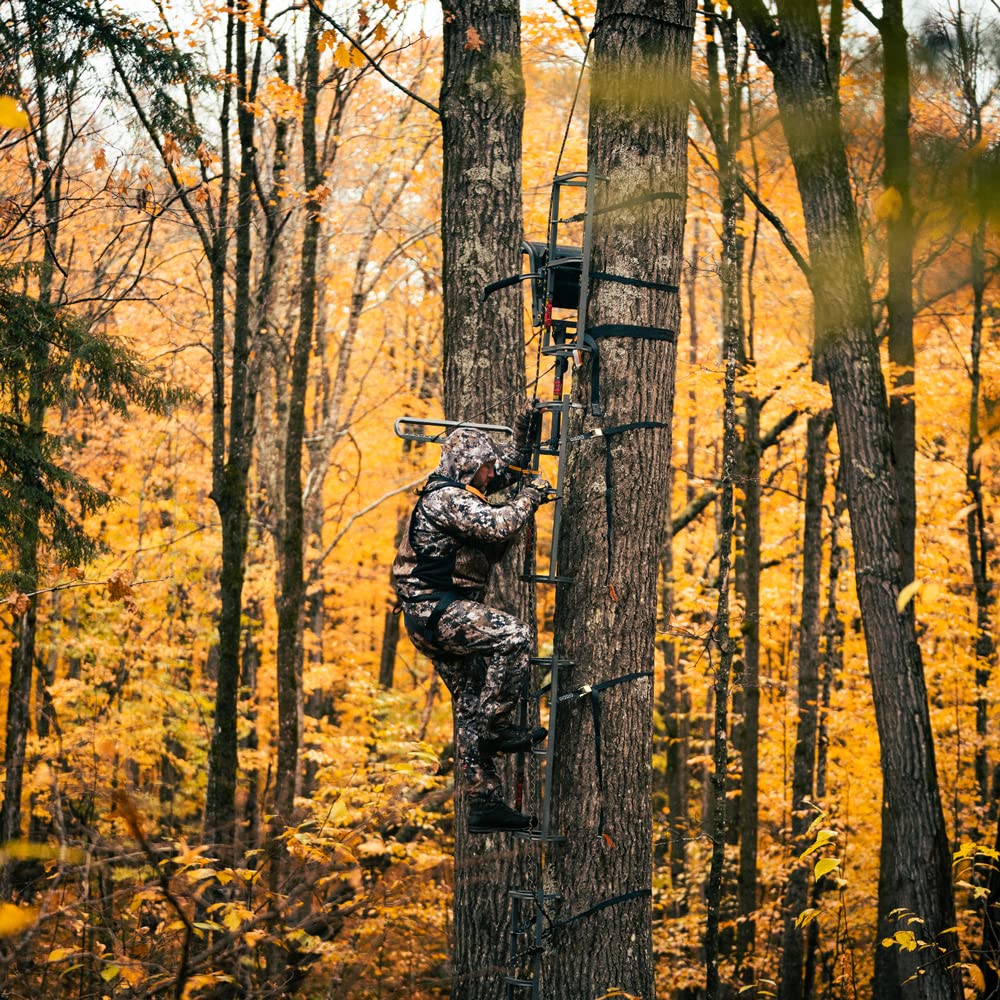 Big Foot™ Grip Rail Climbing System, Rivers Edge® Wide Steps, Tractionite™ Non-Slip Coating, Noiseless System, RE726