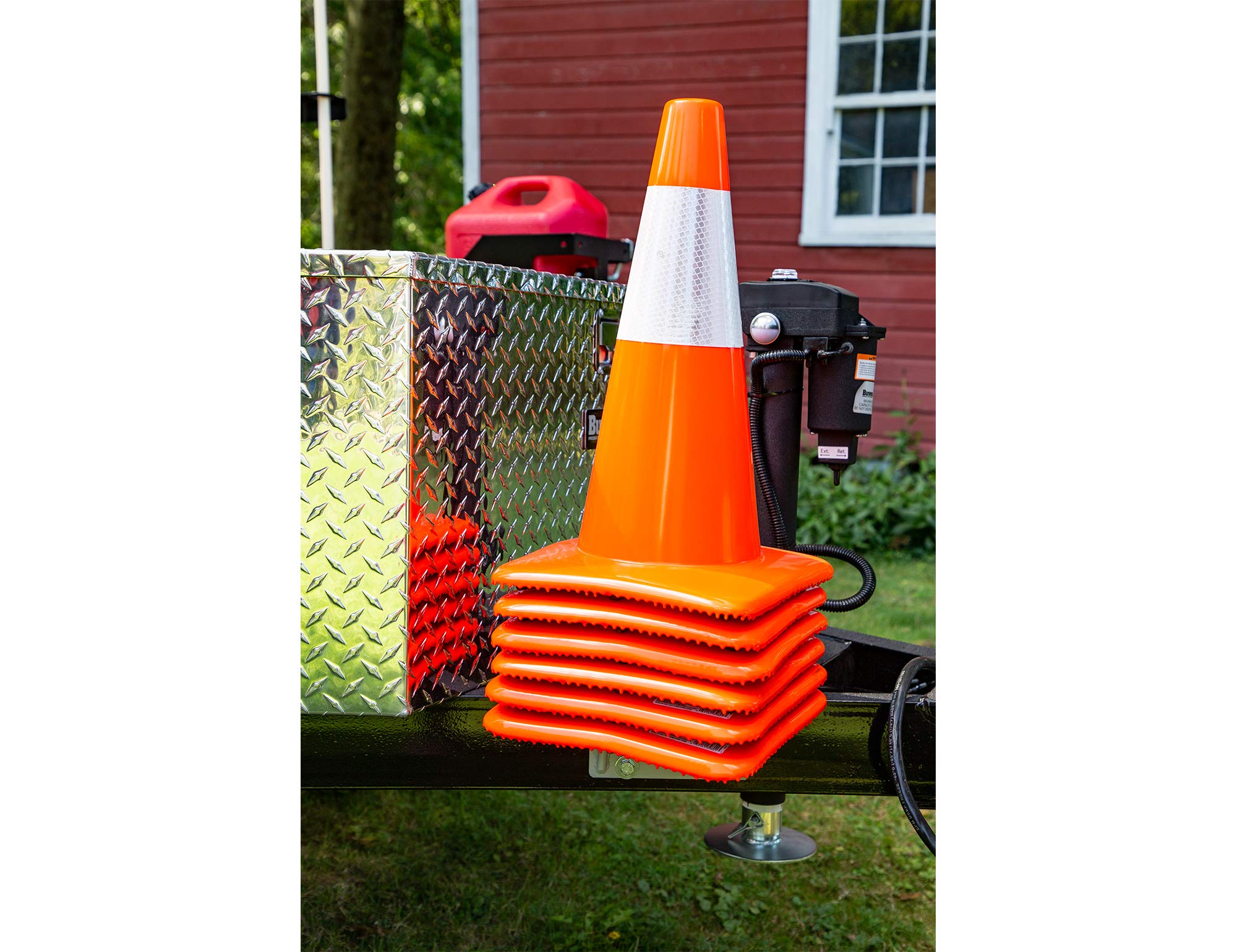 Traffic Cone Holder Buyers Products TCH10V for Truck, Black