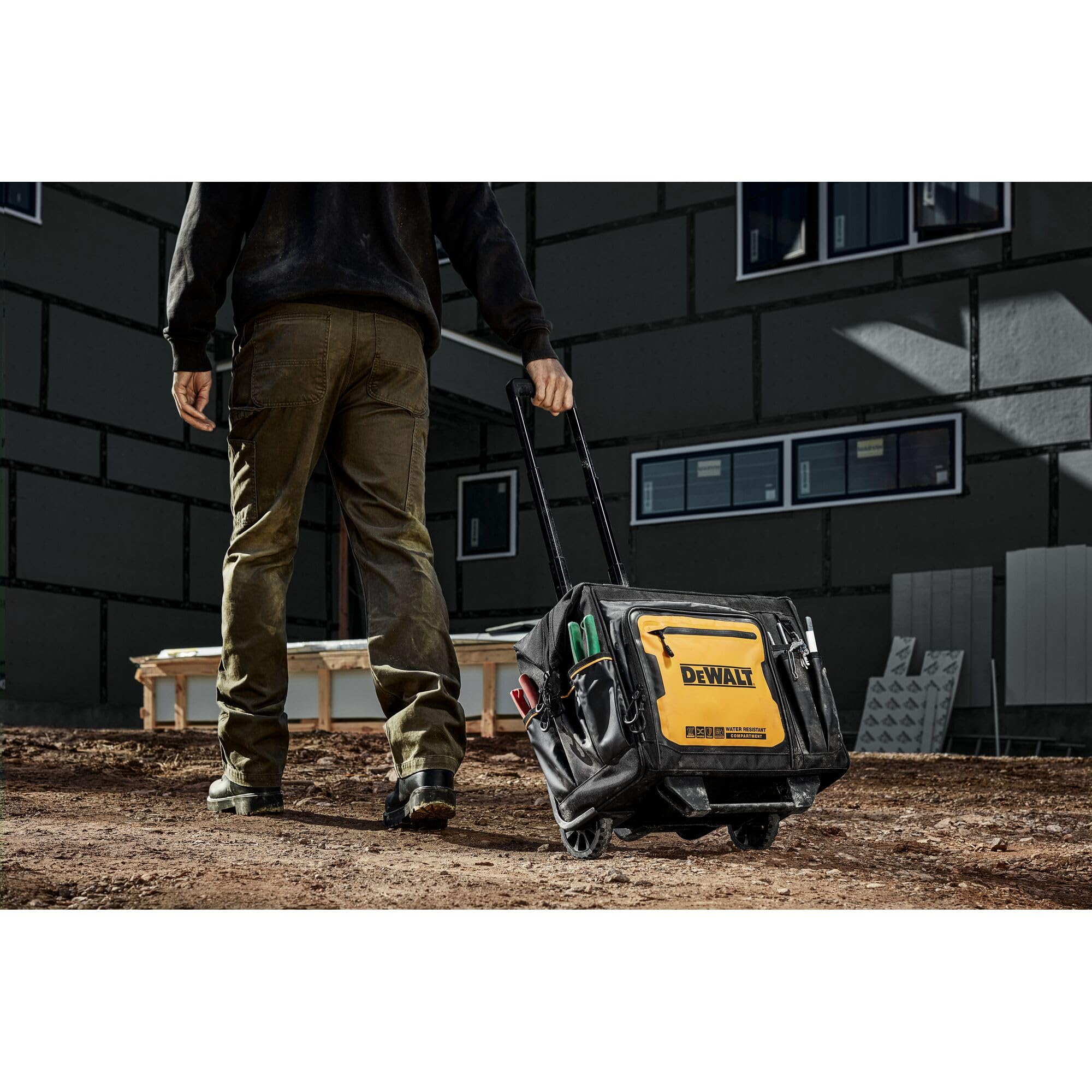 18 Inch DEWALT Rolling Tool Storage Bag with 27 Pockets (DWST560107)
