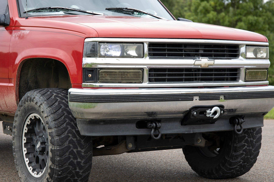 Rough Country Shackle Mount Kit Tow Hook for 88-98 Chevy/GMC C1500/K1500 - RS164