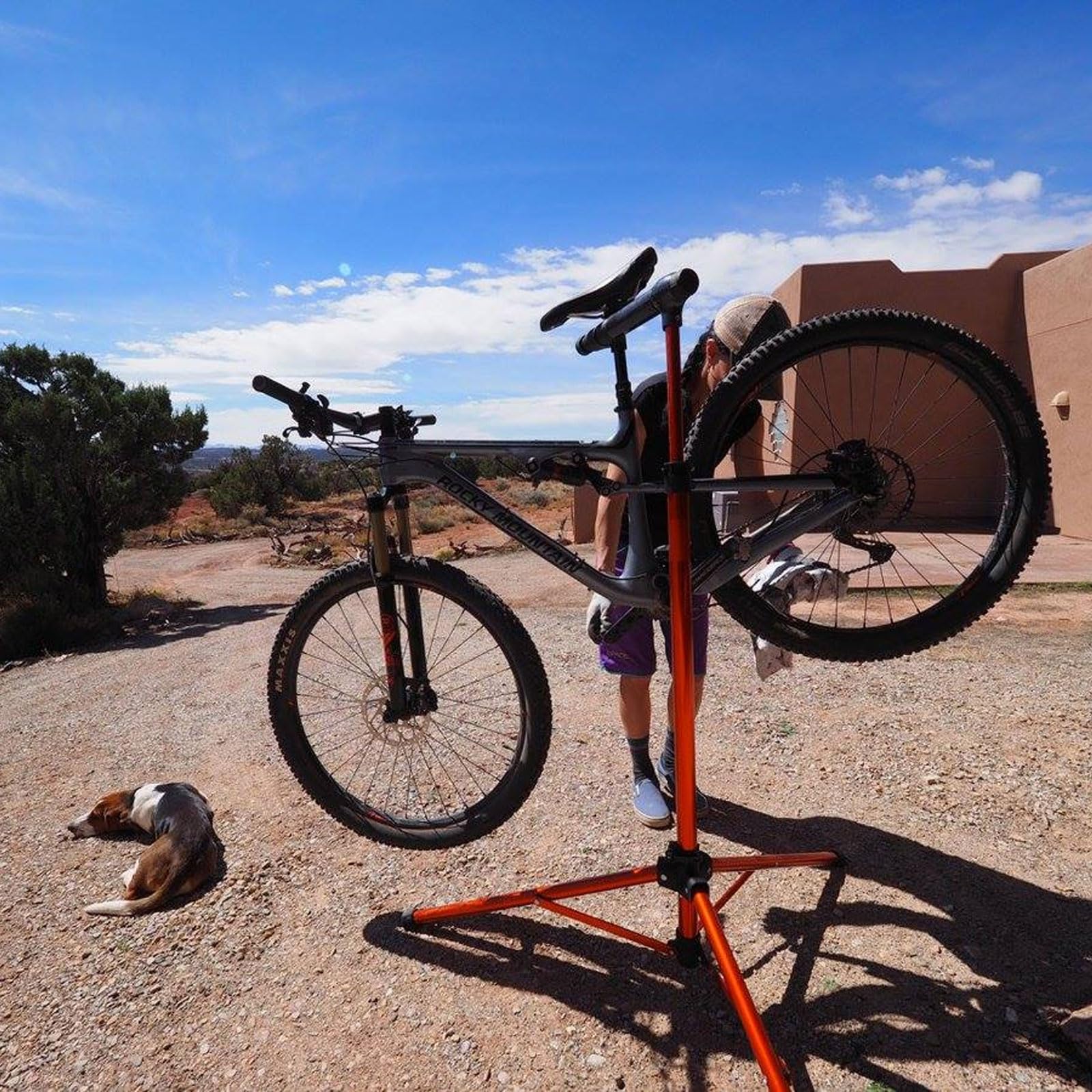 KUAT Tri Doc - Folding & Collapsible Cycling Stable Aluminum Non-Slip Tri-Leg Trail Doc Stand with Rubber Covered Legs | for Use with NV 2.0 Lineup