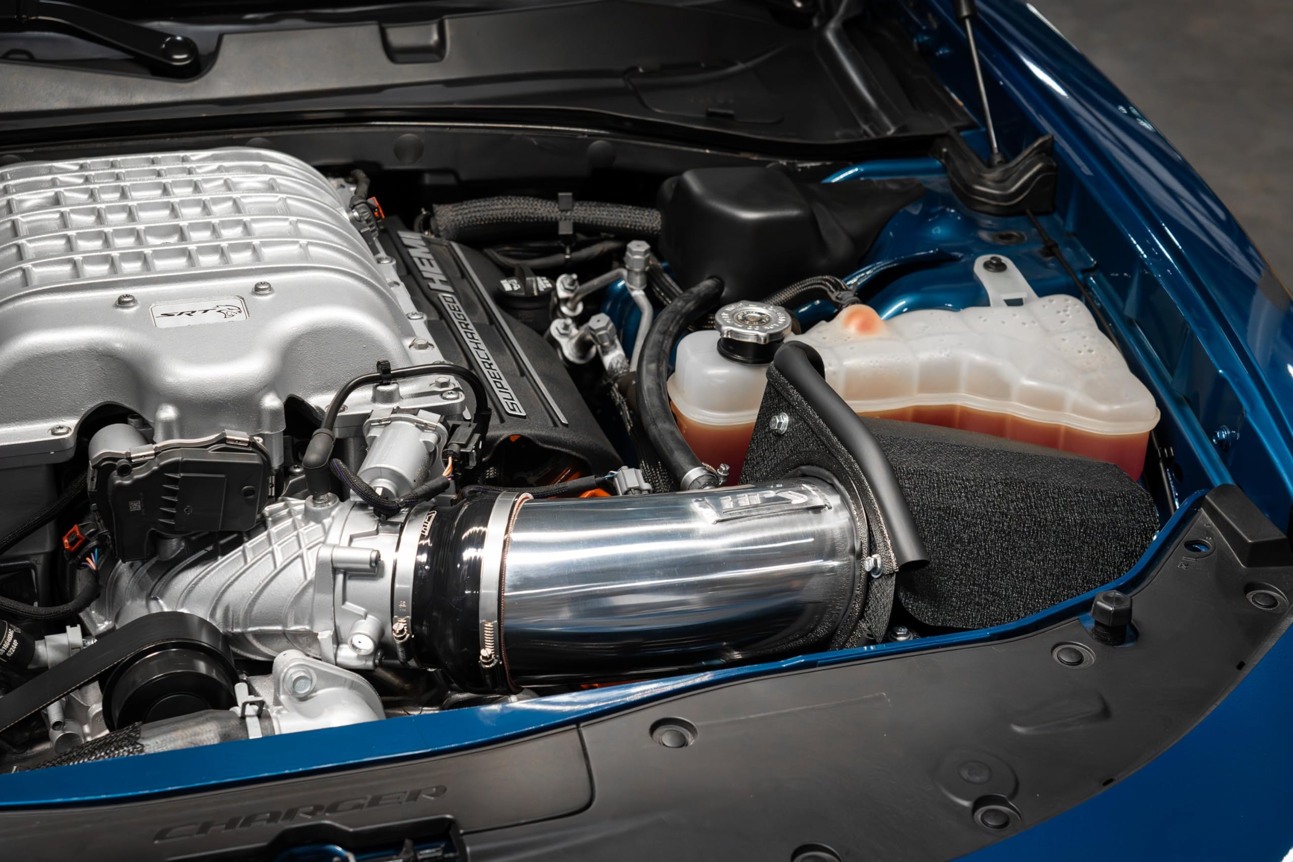 HPS Air Intake Kit Polished with Heat Shield Compatible for 2019-2023 Dodge Charger SRT Hellcat 6.2L V8 Supercharged, 827-681P