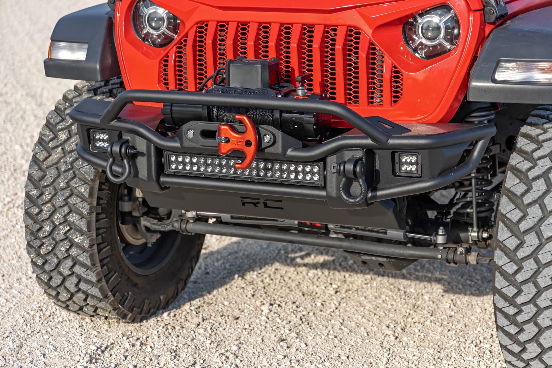 Tubular Rough Country Front Bumper for Jeep Gladiator JT/Wrangler JK & JL/Wrangler Unlimited (2007-2025) - Built-in LED Lights, Skid & Winch Plate
