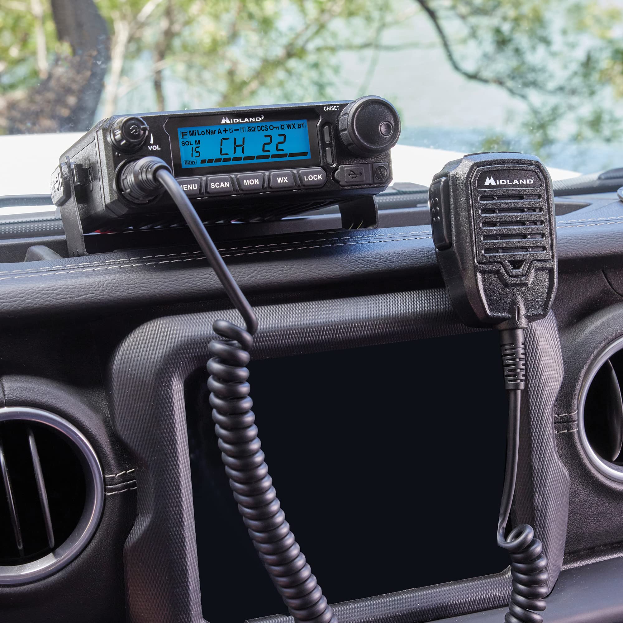 Midland 50-Watt MXT500 GMRS Mobile Radio - for Farms, Ranches, Overlanding, Trails, and Off-Roading - 8 Repeater Channels, Compact Design, External Magnetic Mount, 2.1dB Unity Gain Antenna