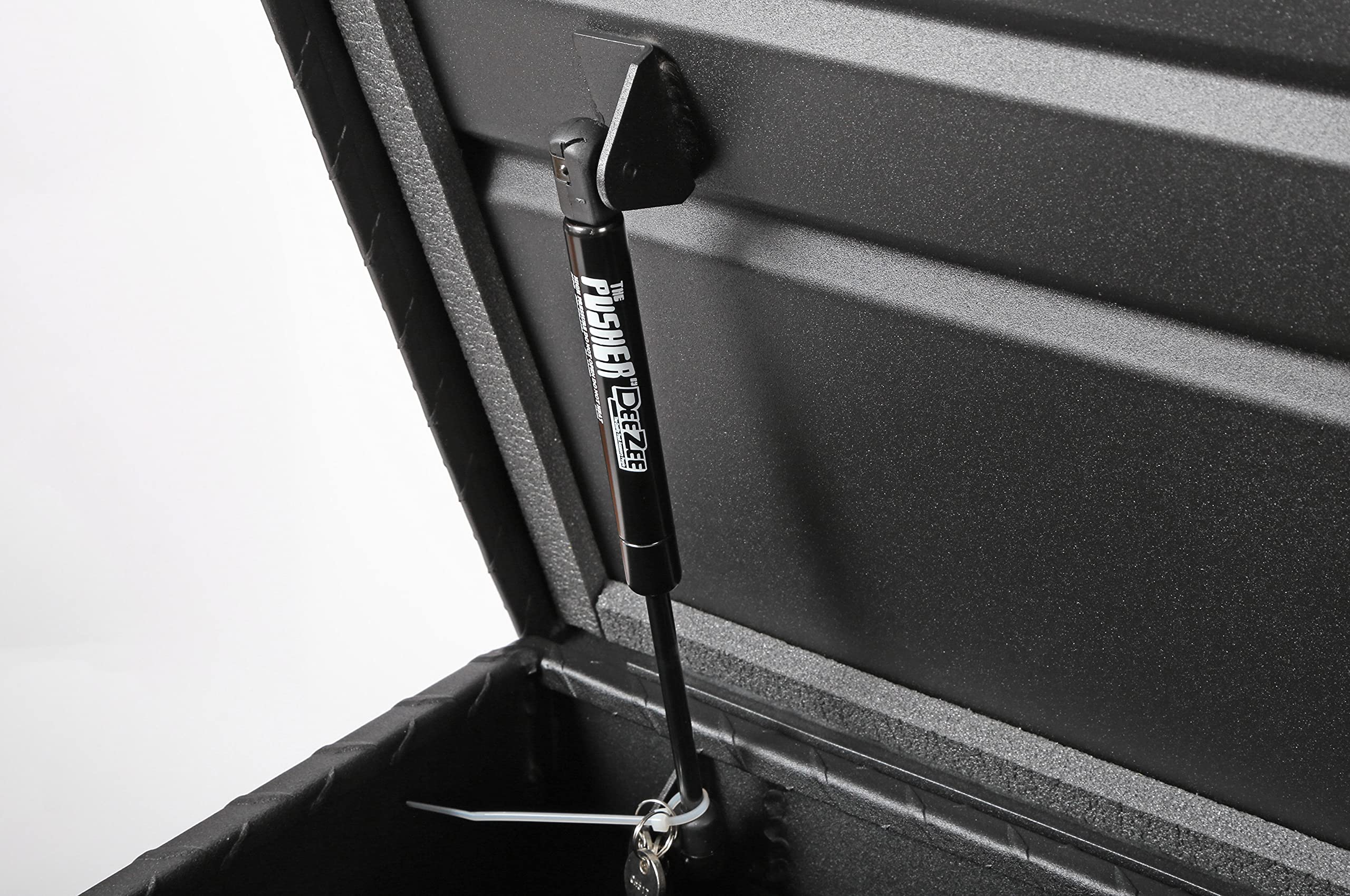 Dee Zee Gull Wing DZ10370TB Red Label Tool Box
