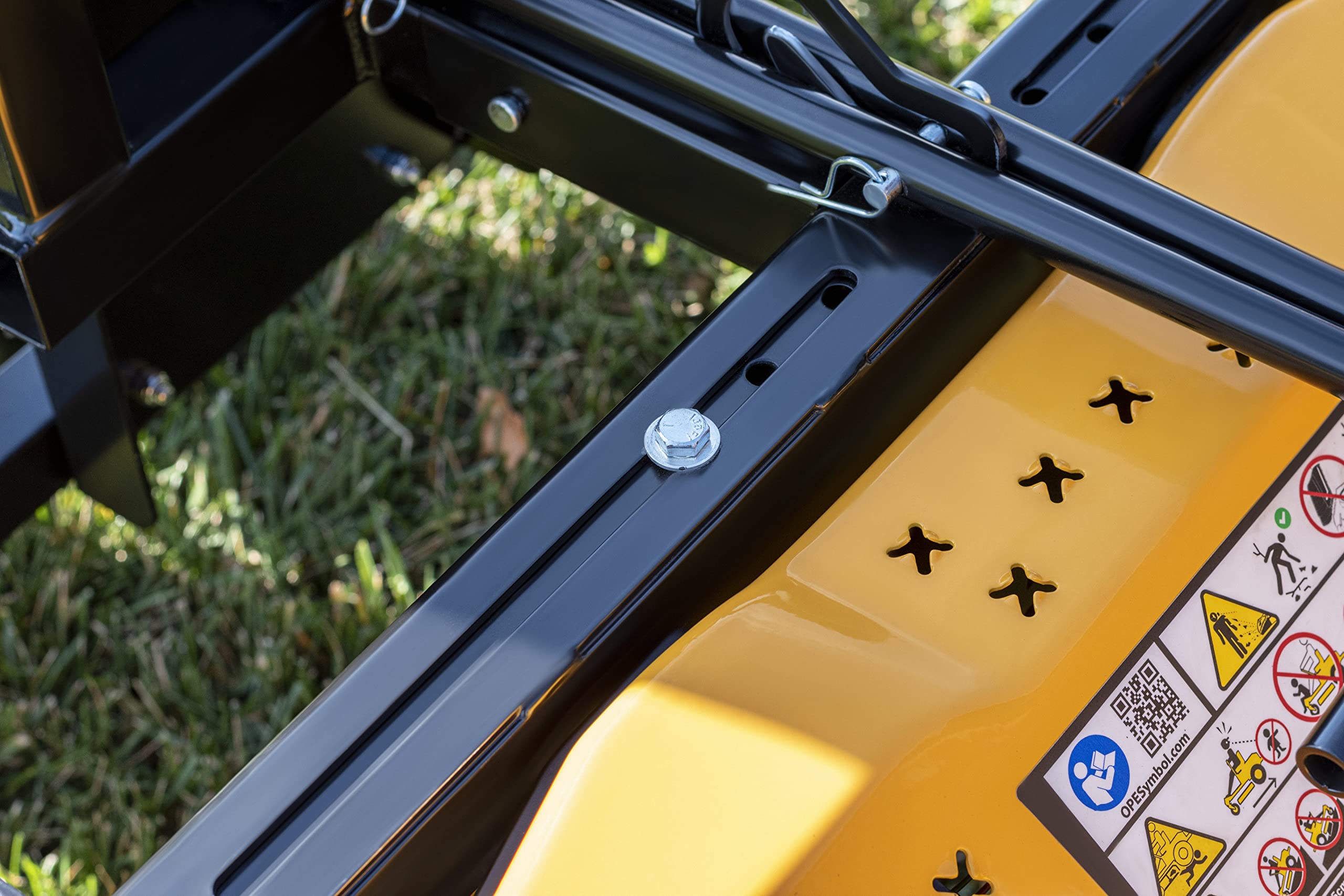 48" Agri-Fab 45-0629 Zero Turn Riding Lawn Mower Front Mount Dethatcher Attachment; 24 Durable Spring Tines, Penetrates and Turns Up Dried Grass, Weeds