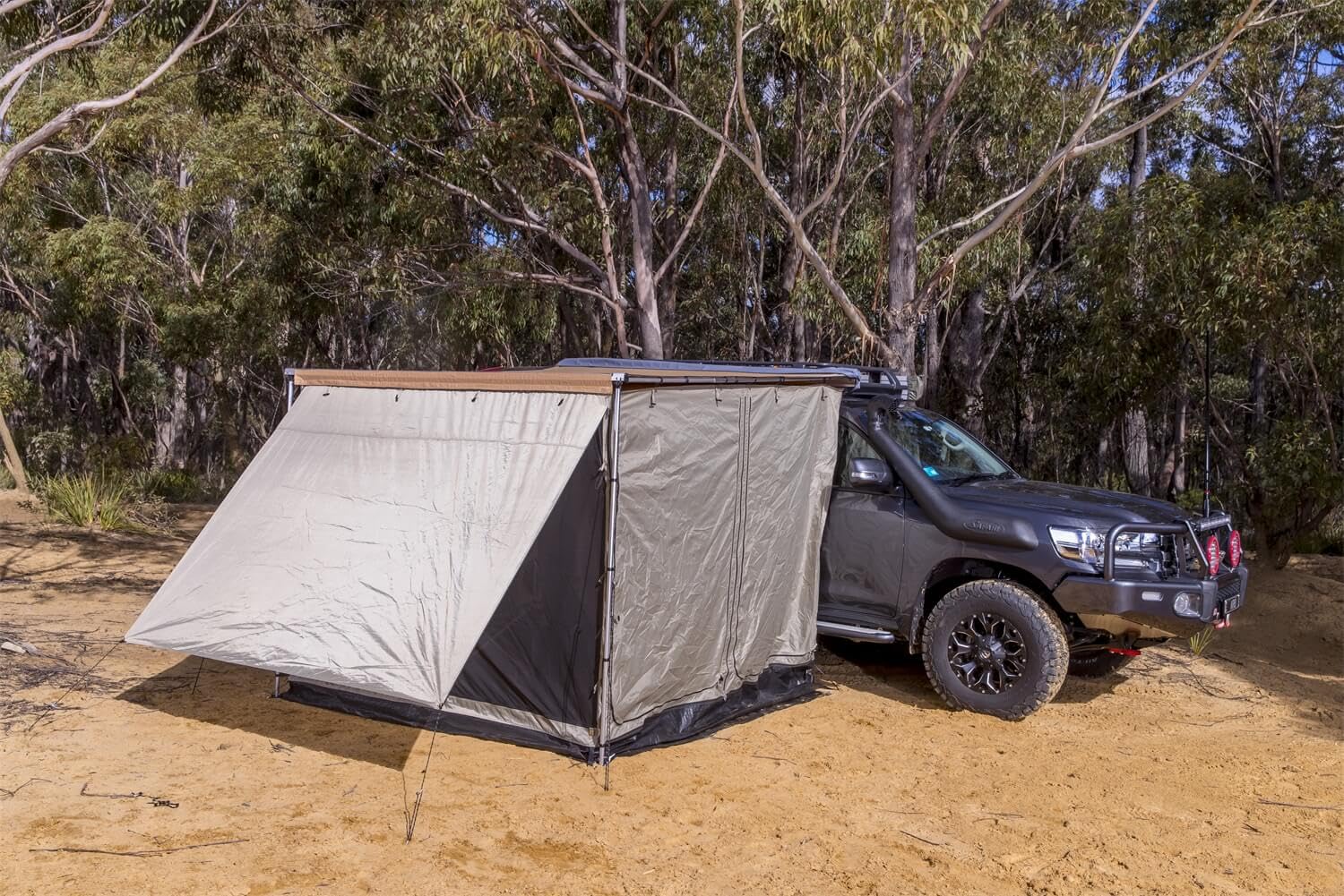 ARB Awning Room 813208A Accesory (Deluxe w/Floor 2000mm x 2500mm Heavy Duty) for ARB Awning 814409 2000x25000