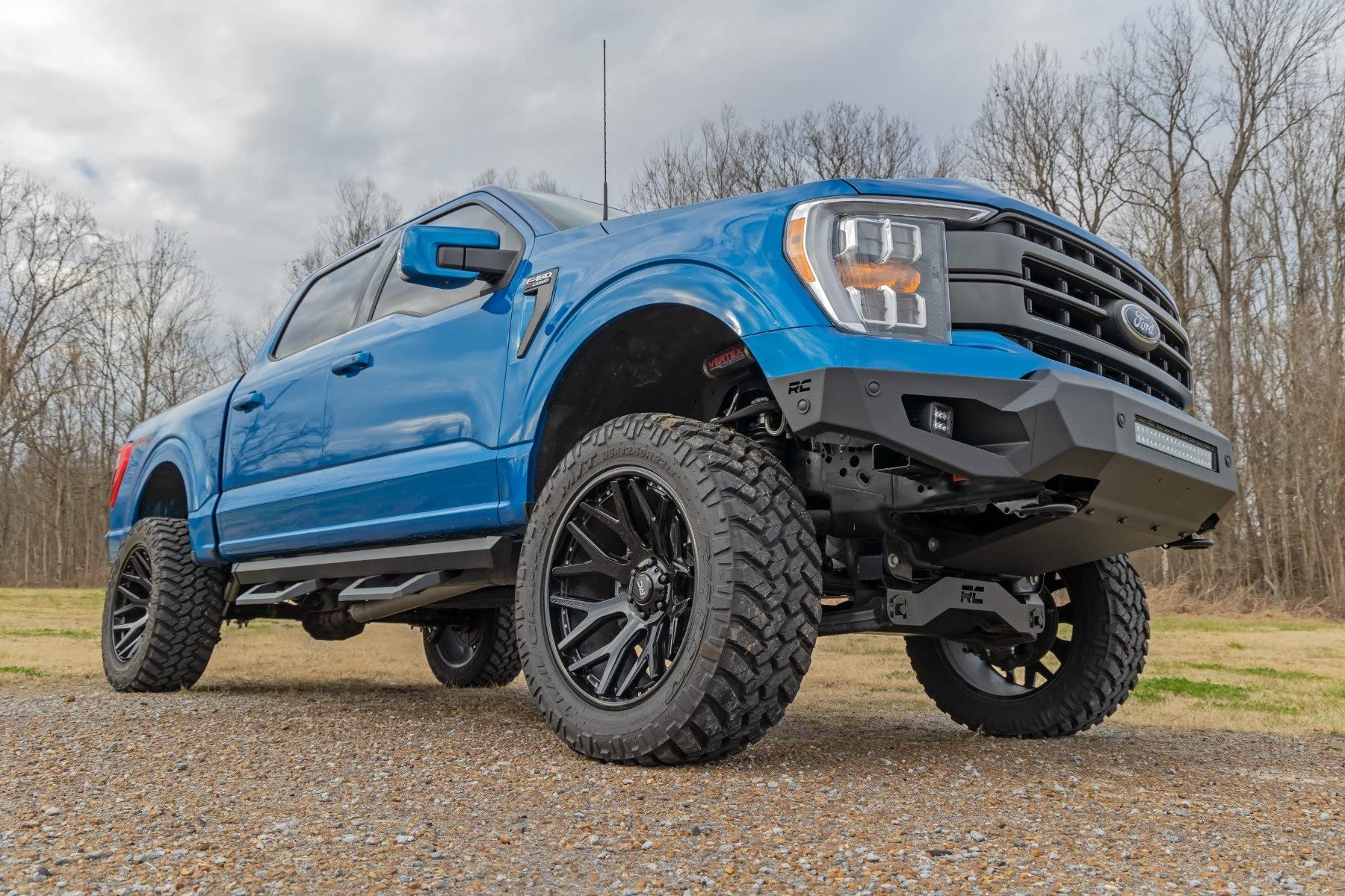 Rough Country Front High Clearance LED Bumper for Ford F-150 (2021–2023) - Steel Off-Road Protection w/Skid Plate, 20" Light Bar & 2" LED Cubes