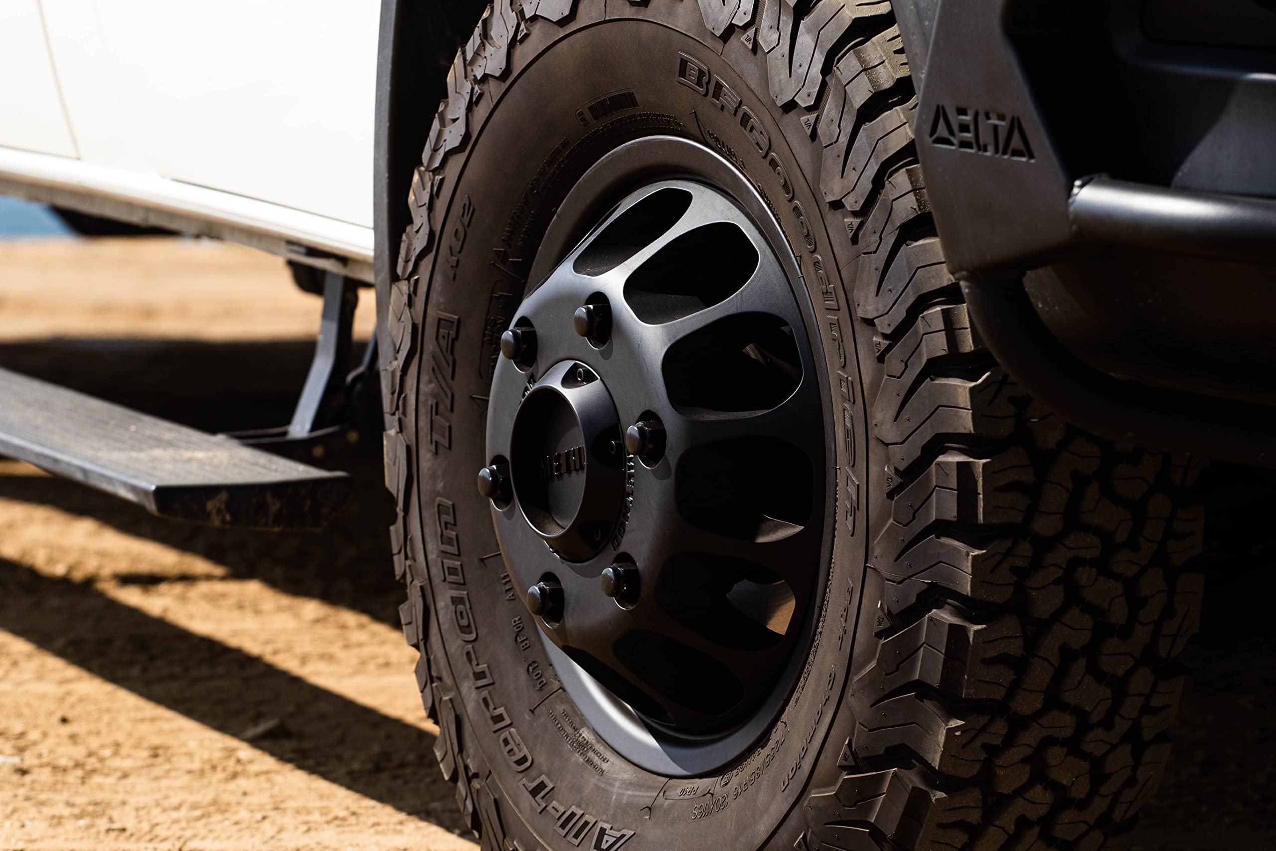 Lug Nut Kit Method Race Wheels, 4 Wheels, 901 Sprinter Dually