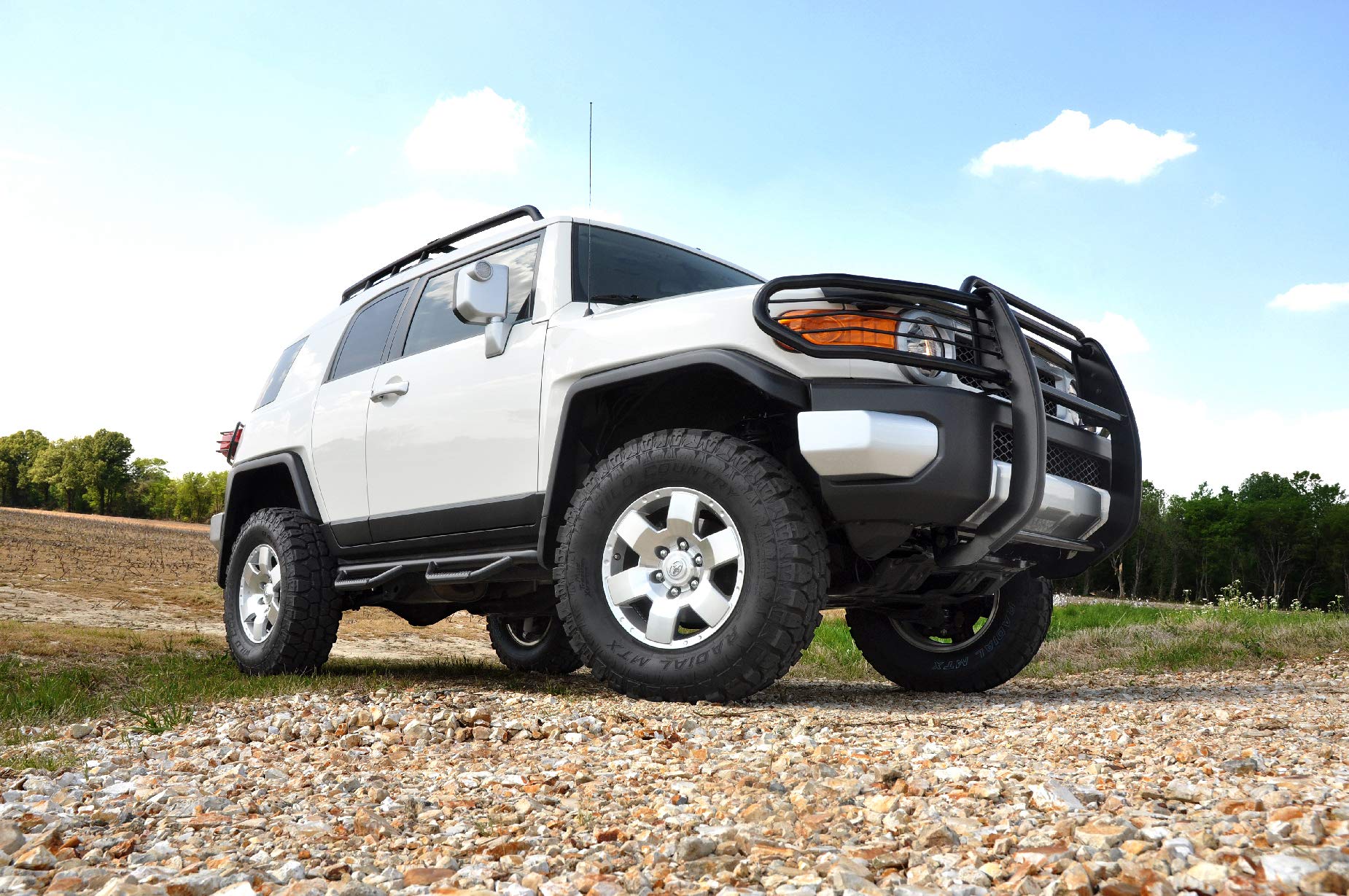 2" Lift Kit Rough Country for 2007-2014 Toyota FJ Cruiser 2WD/4WD - 763ARED