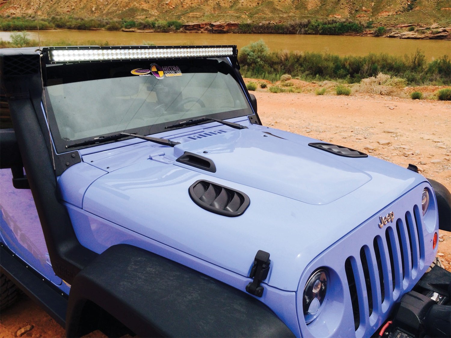 Daystar Black KJ71048BK Hood Vent Kit for Jeep JK - Pair