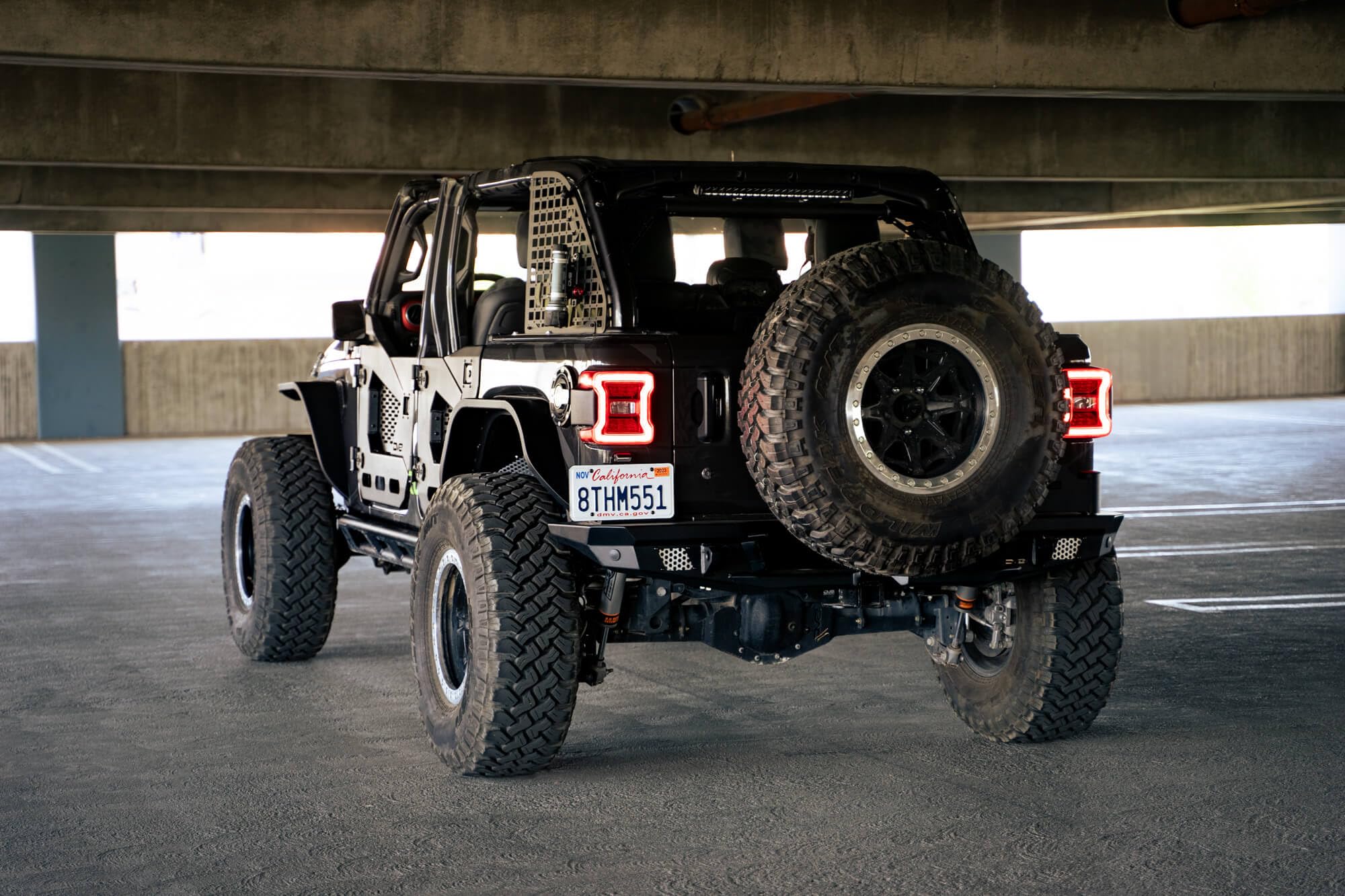 Slim Fender Flares DV8 Offroad for the 2018-2025 Jeep Wrangler JL | Front & Rear | Steel Construction | Complete Set of 4 | Plug & Play Dual Stage Running Lights & Turn Signal | Includes Rubber Seal