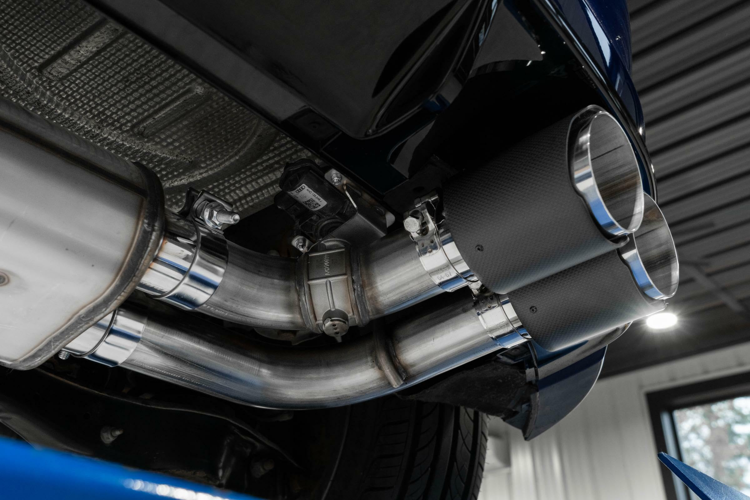 15-19 VW Golf R MBRP 3 in Cat Back w/ 4 in OD Quad Carbon Fiber Tips - T304