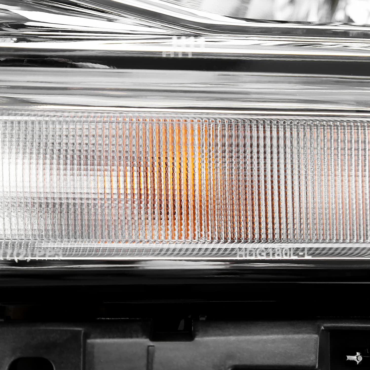 Chrome Headlights SPEC-D TUNING Compatible with 2019-2024 Ram 2500, 3500, Left + Right Pair Headlamp Assembly