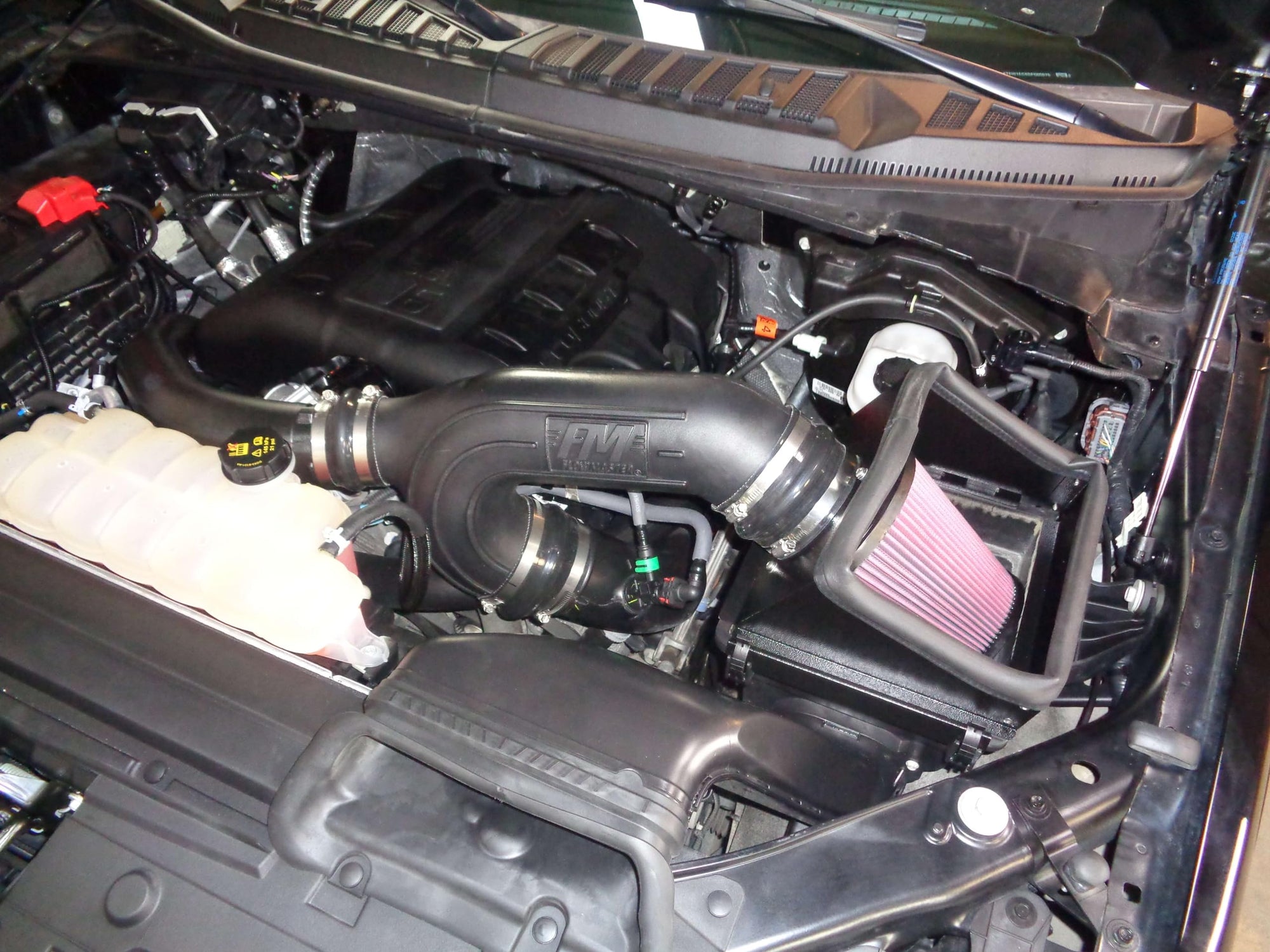 Delta Force Flowmaster 615136 Performance Air Intake