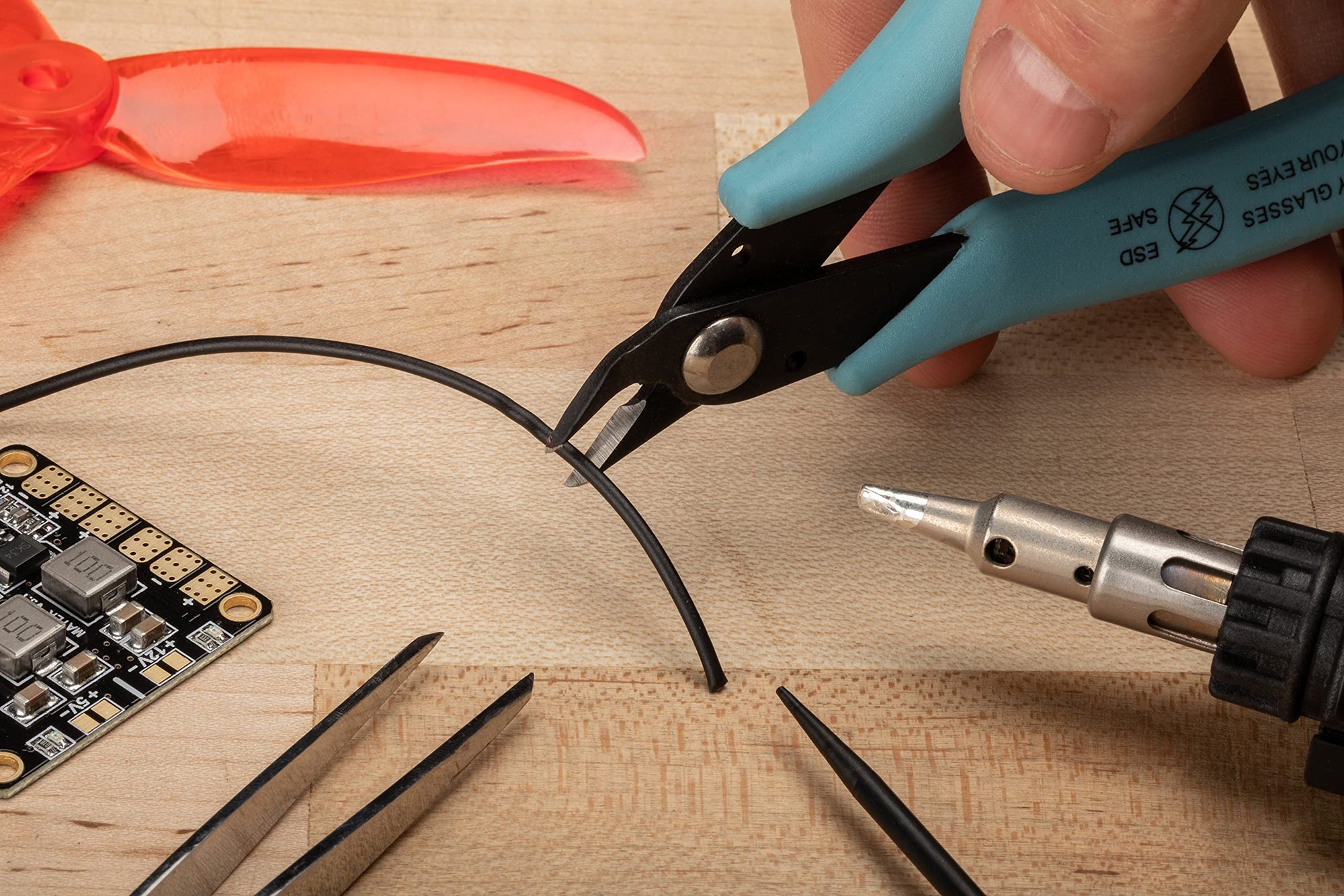 Drone Soldering Tool Kit Weller, 24 Piece - WLPRODSK