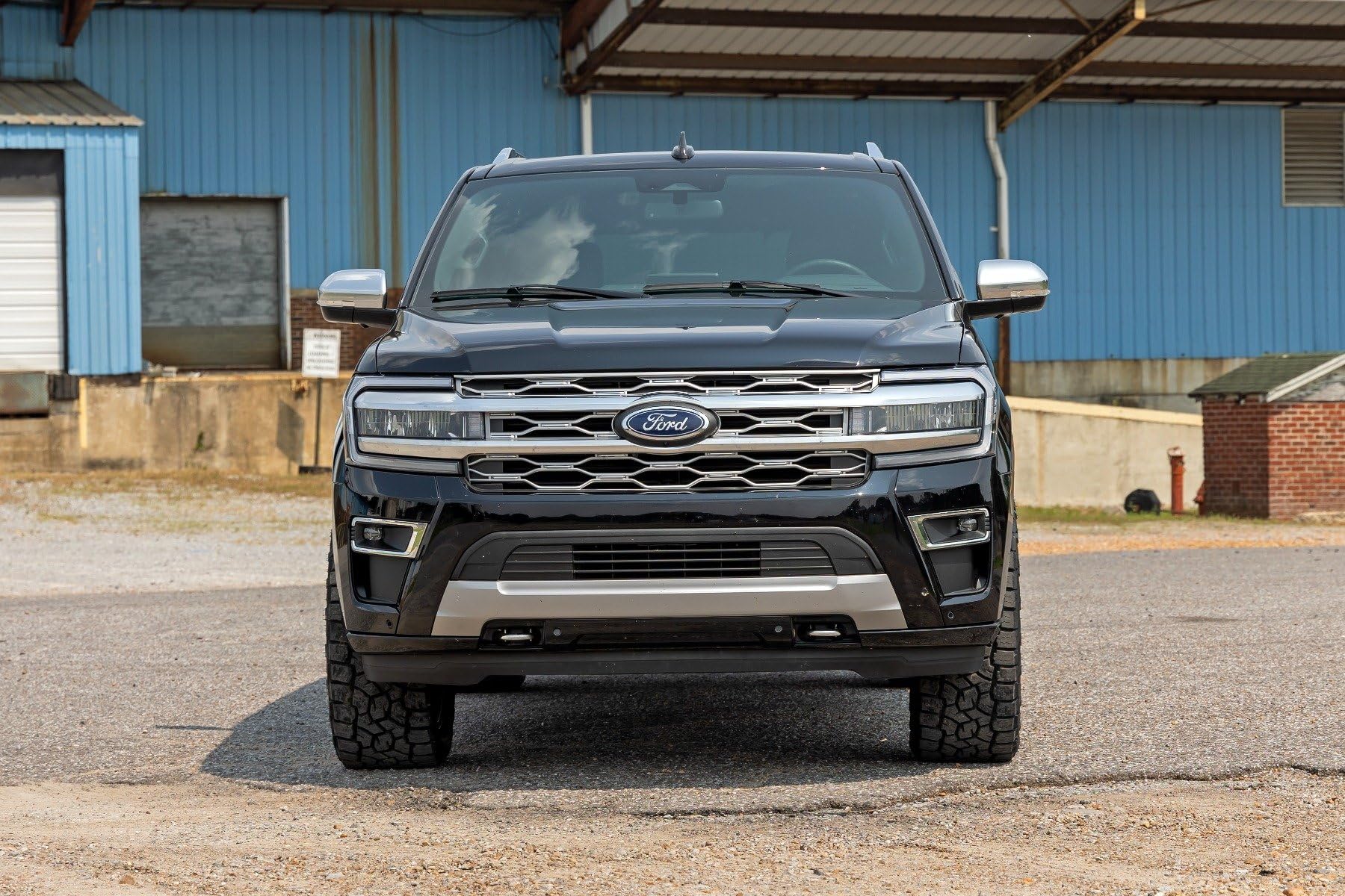 2" Lift Kit Rough Country with Aluminum Strut Spacers for Ford Expedition 4WD (2018–2024) w/CCD System