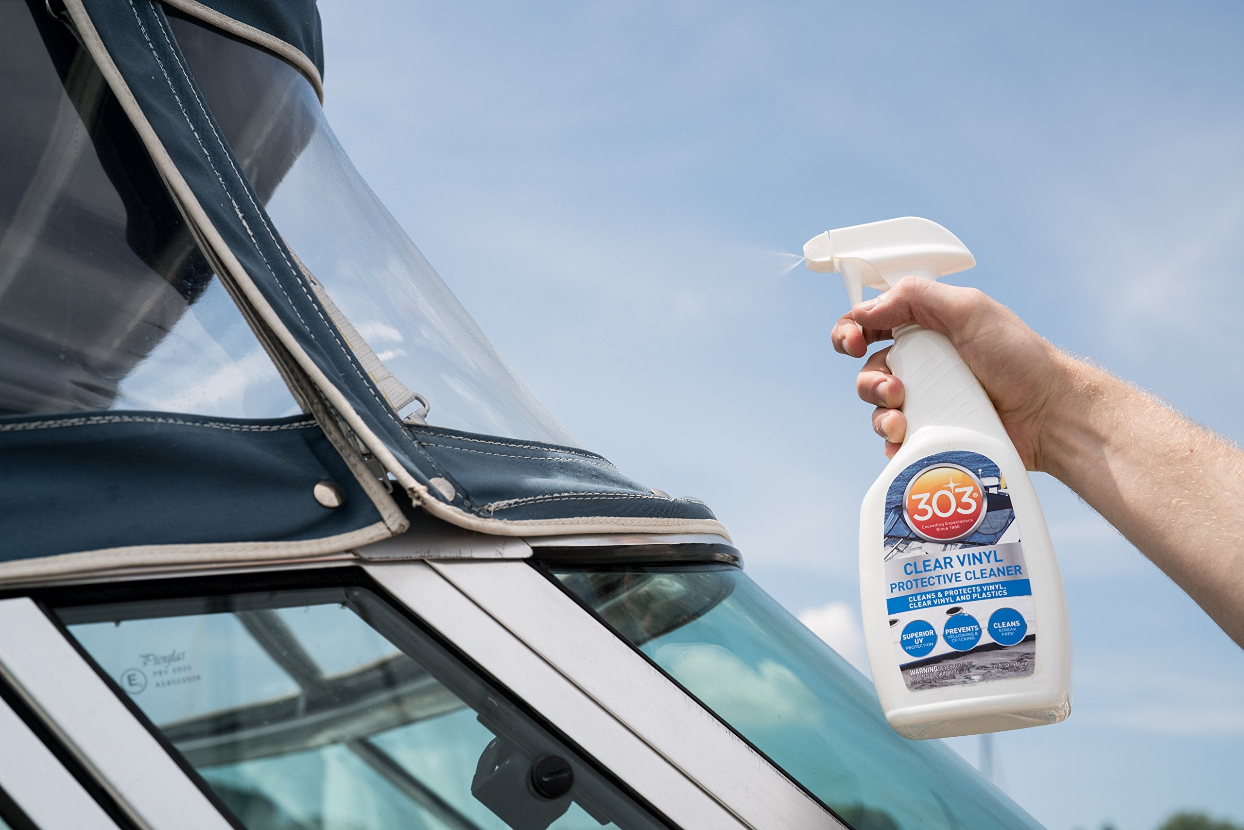 303 Products Clear Vinyl Marine Protective Cleaner - Cleans and Protects Vinyl, Clear Vinyl, and Plastics, Provides Superior UV Protection, Prevents Yellowing and Cracking, 32oz (30215-6PK)