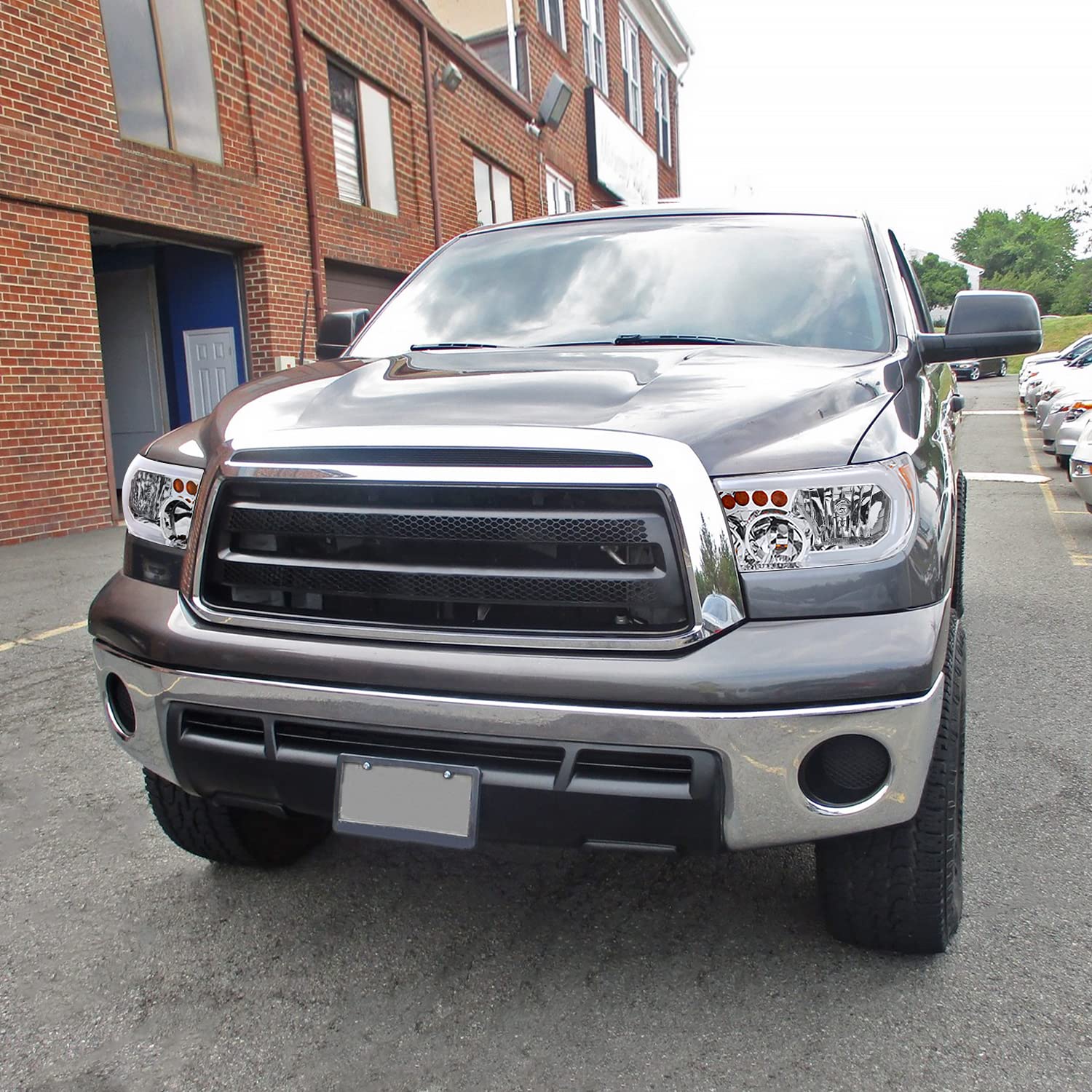 Chrome Headlights SPEC-D TUNING w/LED Tube Compatible with 2007-2013 Toyota Tundra, Left + Right Pair Headlamp Assembly