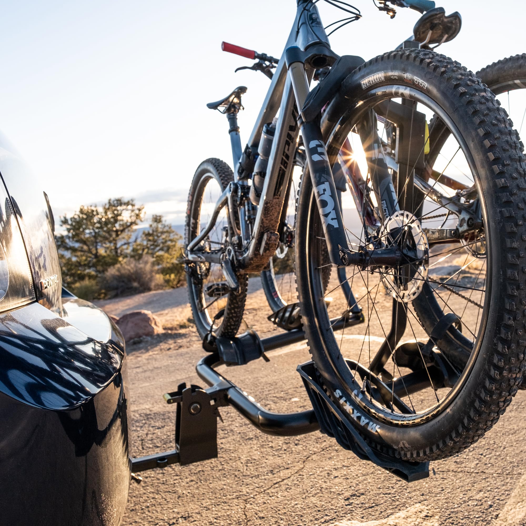 125 Swagman OKANAGAN Zero Frame Contact 1 ¼” & 2” Hitch Bike Rack