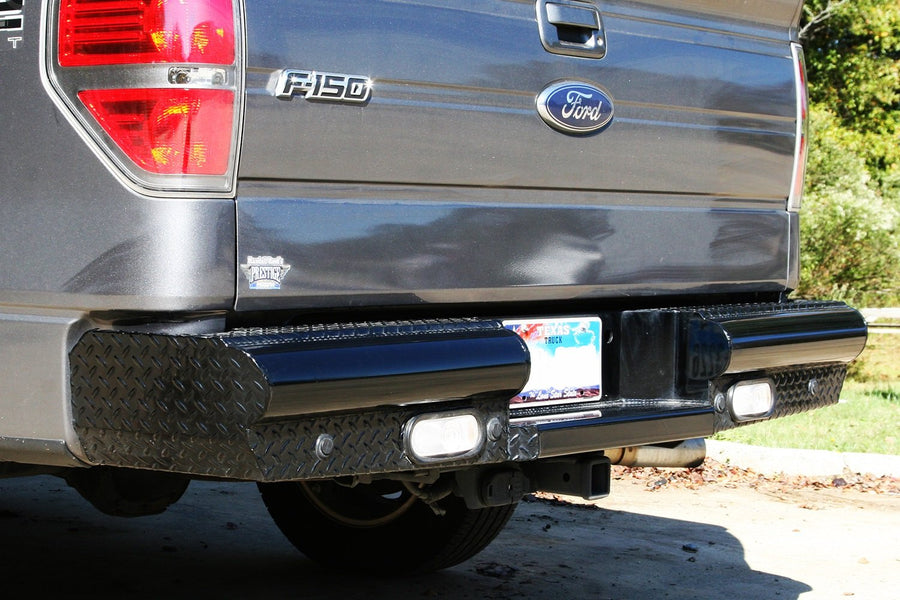 FF09T17501 Fab Fours Bumper
