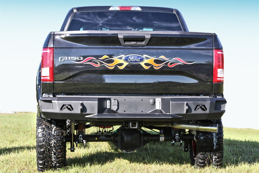 FF15W32501 Fab Fours Bumper