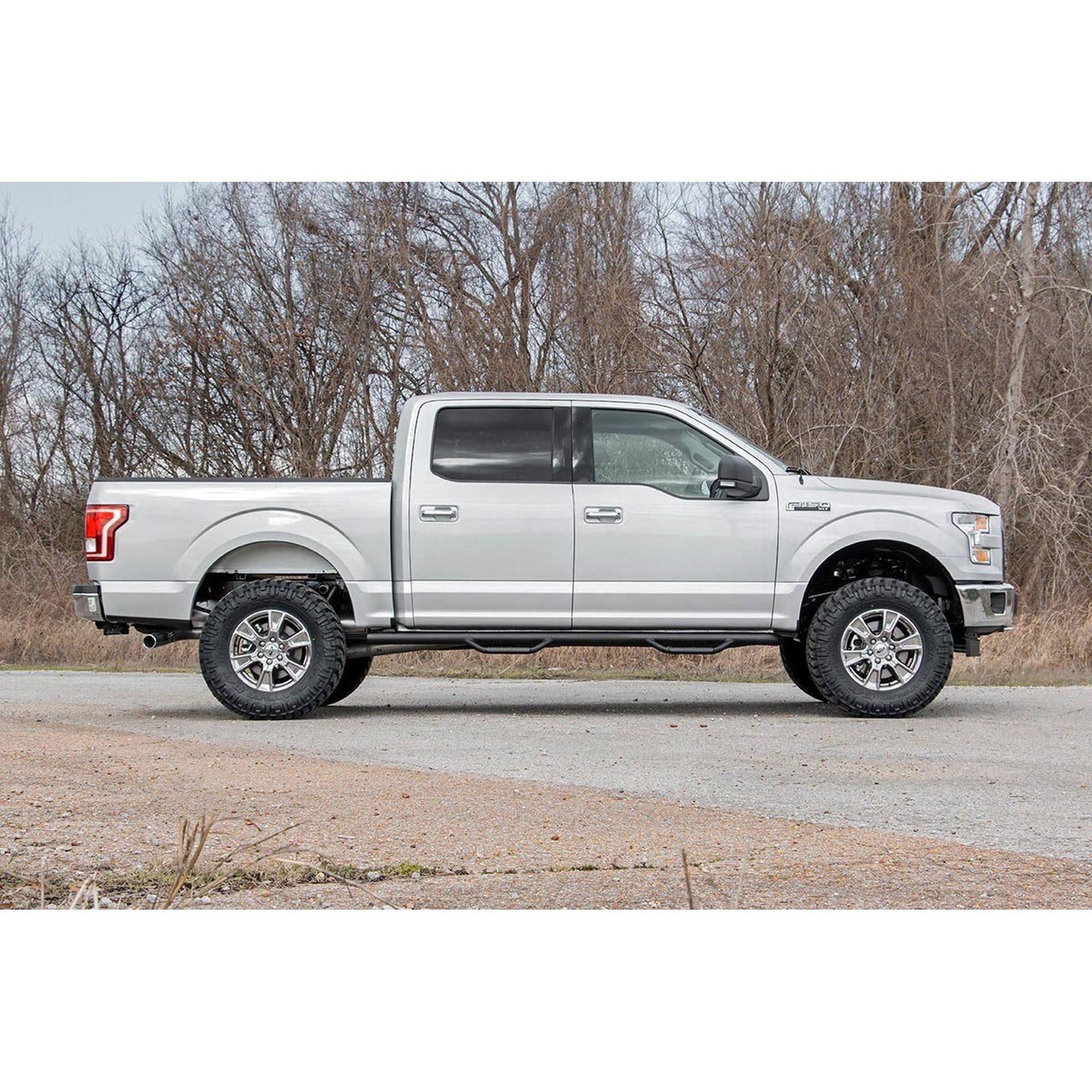 3" Lift Kit Rough Country w/M1 Struts for 2014-2020 Ford F-150 4WD - 54540RED