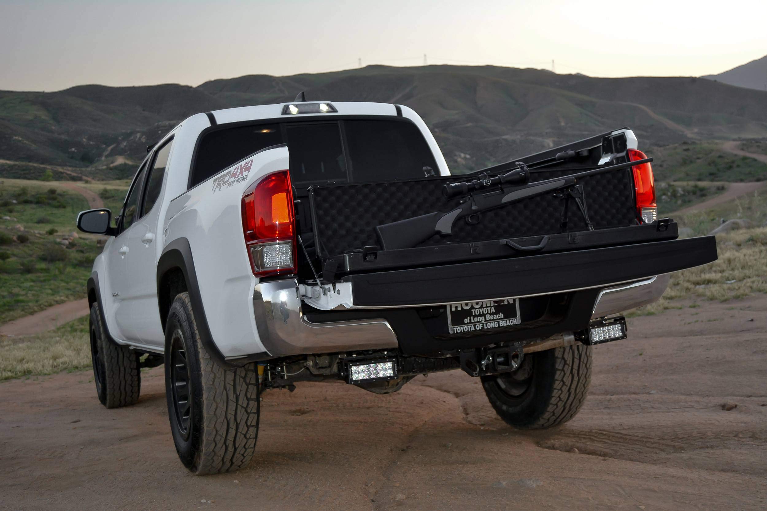 ZROADZ LED Mounting Bracket Front Roof - Compatible w/ 2005-2022 Toyota Tacoma - to Mount (1) 40 Inch ZROADZ or similar style Curved Light Bar (Not Included) - PN #Z339401