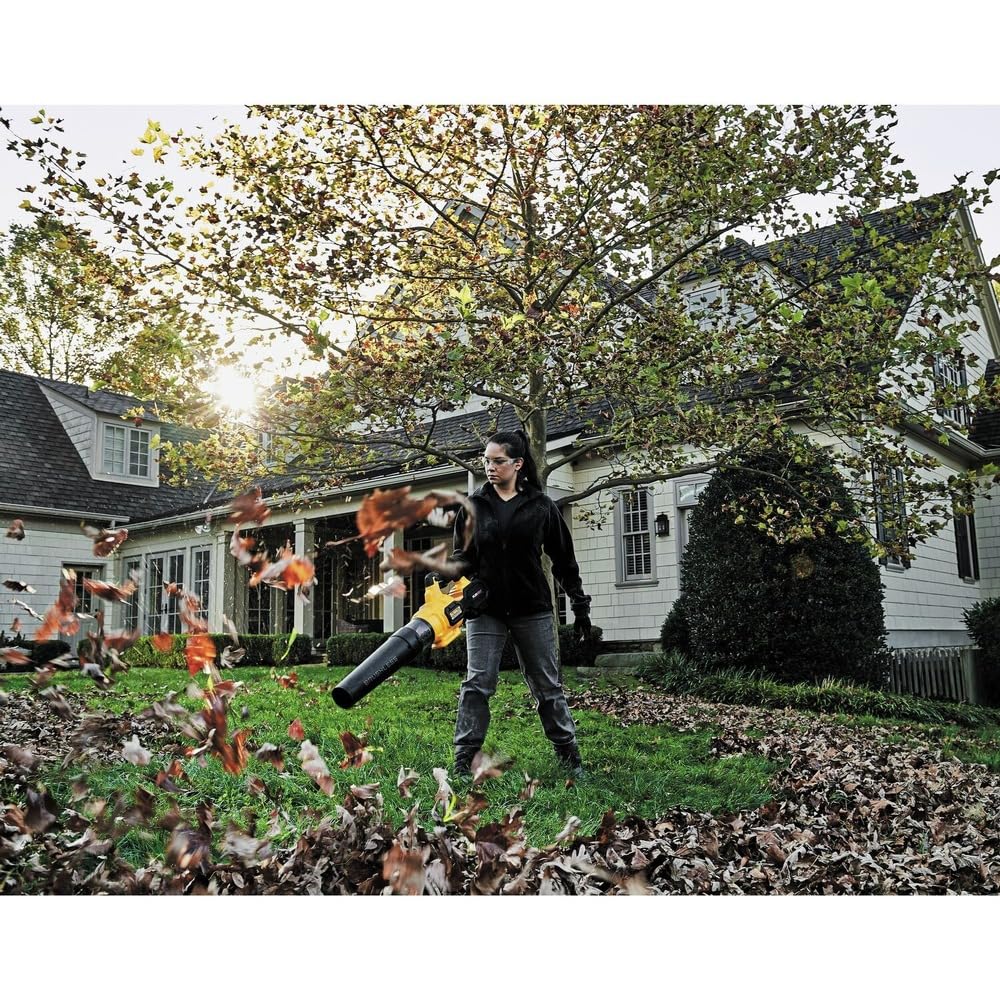 60V MAX* DEWALT FLEXVOLT Leaf Blower, Cordless, Handheld, 125-MPH, 600-CFM, Tool Only (DCBL772B)