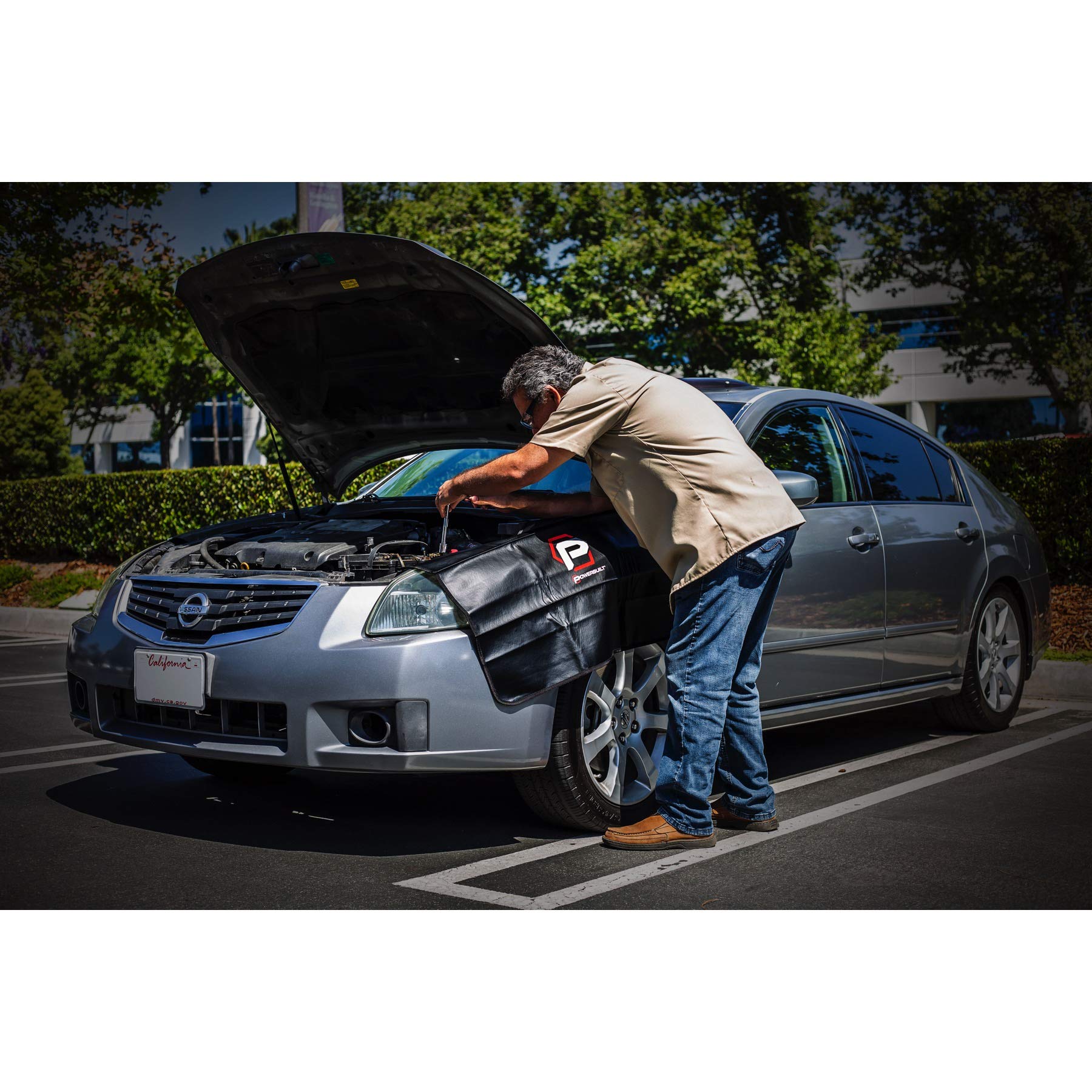 Powerbuilt 24"x 34" Fender Cover Black Plush Vinyl Protector Pad Mat, Mechanic and Car Repair Under Hood Protection - 640083