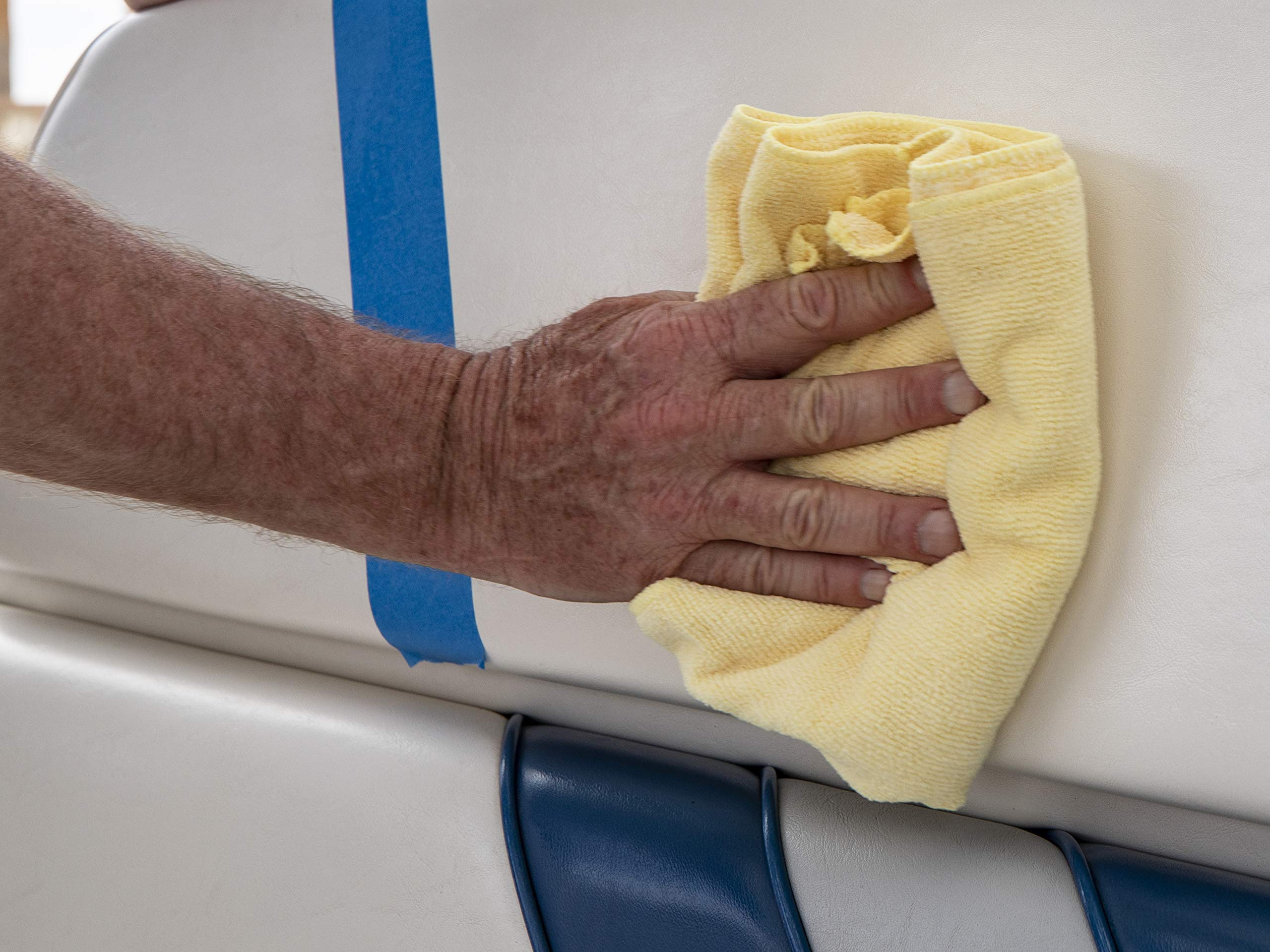 Marine/RV Vinyl & Rubber Cleaner & Protectant Meguiar's M5716, Boat Vinyl Cleaner & Protectant, Revitalize Plastic and Rubber with an Easy-to-Use Non-Greasy Formula, 16 Oz Spray Bottle