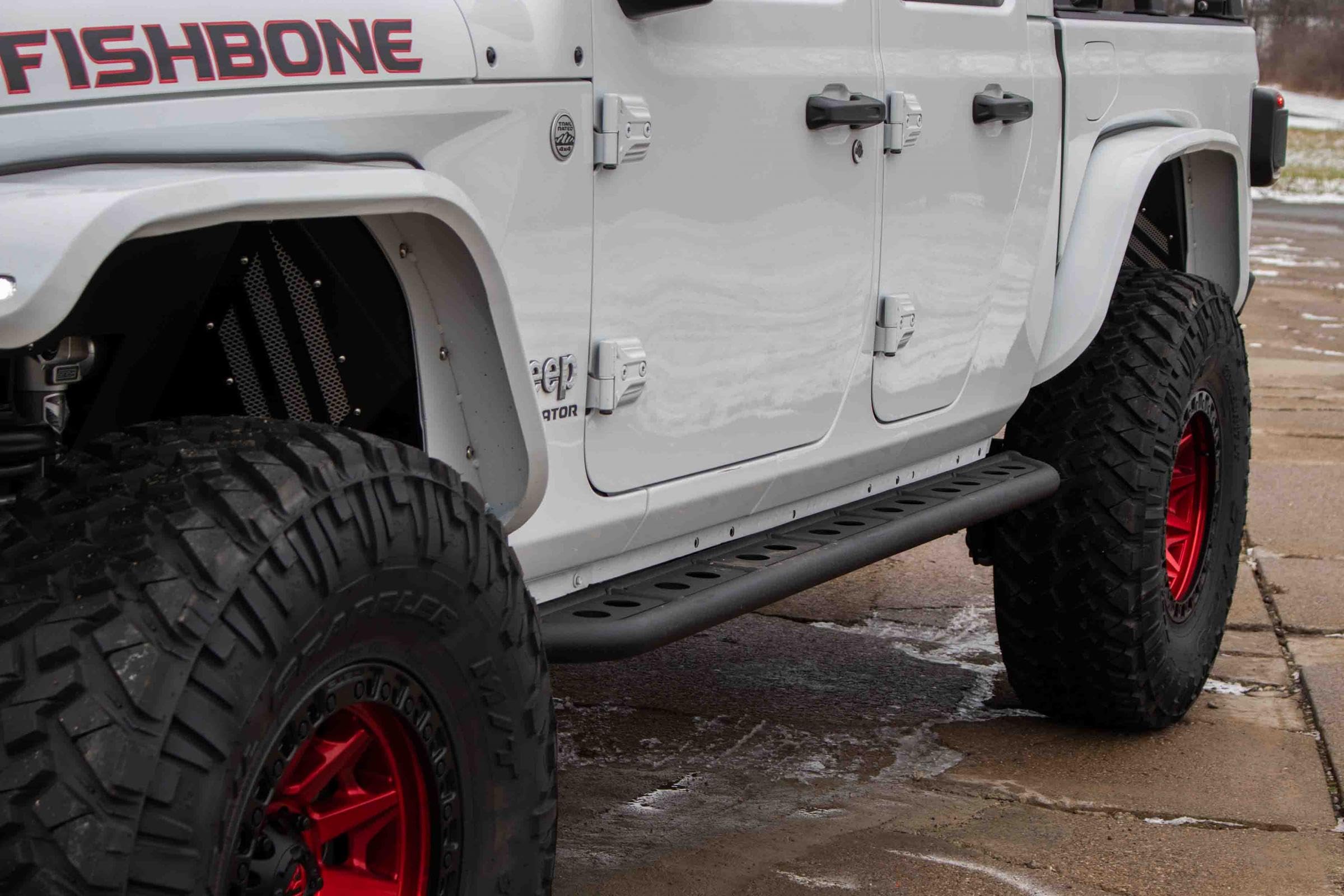Fishbone FB23143 Offroad 2020+ fits Jeep™ Gladiator JT Step Sliders