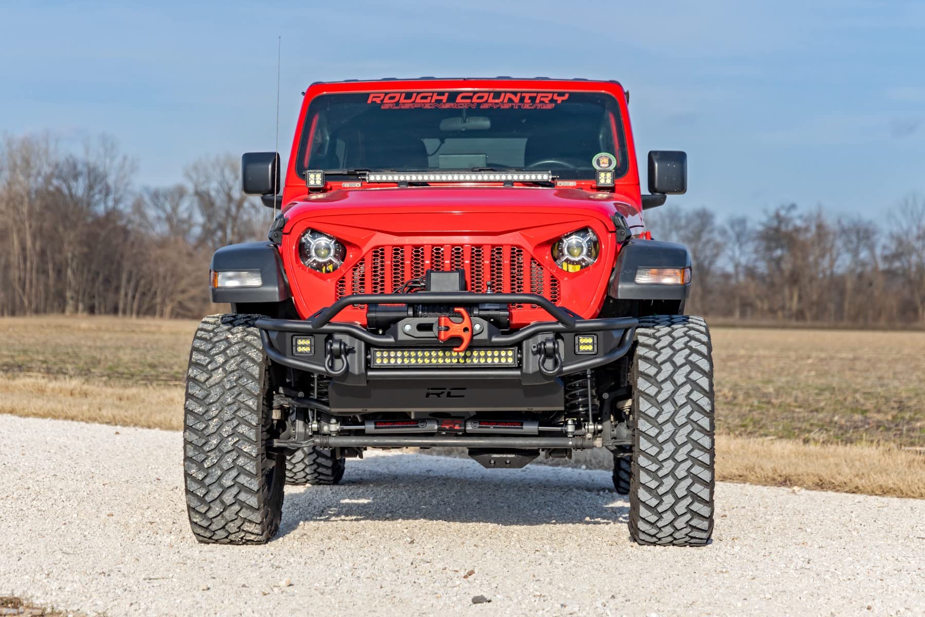 Tubular Rough Country Front Bumper for Jeep Gladiator JT/Wrangler JK & JL/Wrangler Unlimited (2007-2025) - Built-in LED Lights, Skid & Winch Plate