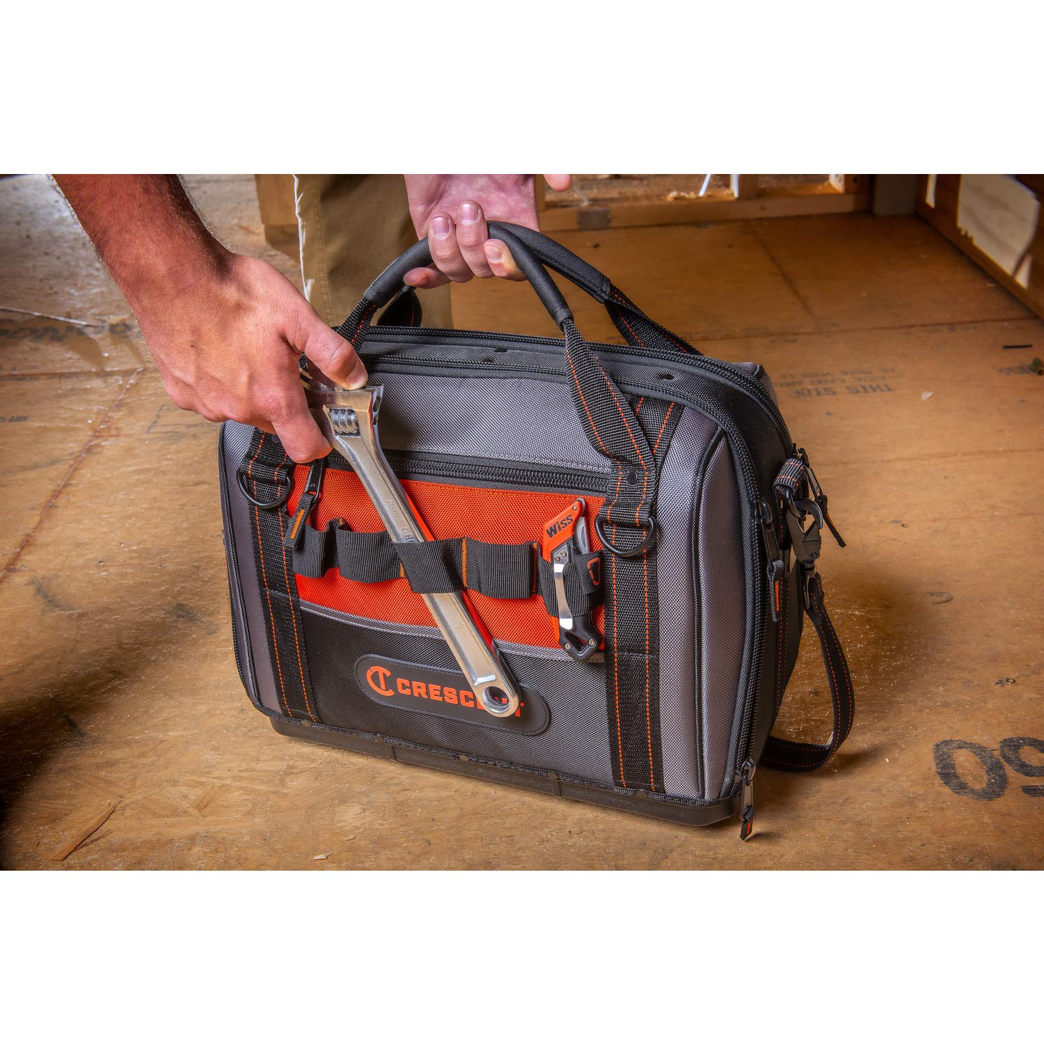 Crescent 17" Closed Top Tradesman Tool Bag, CTB1750