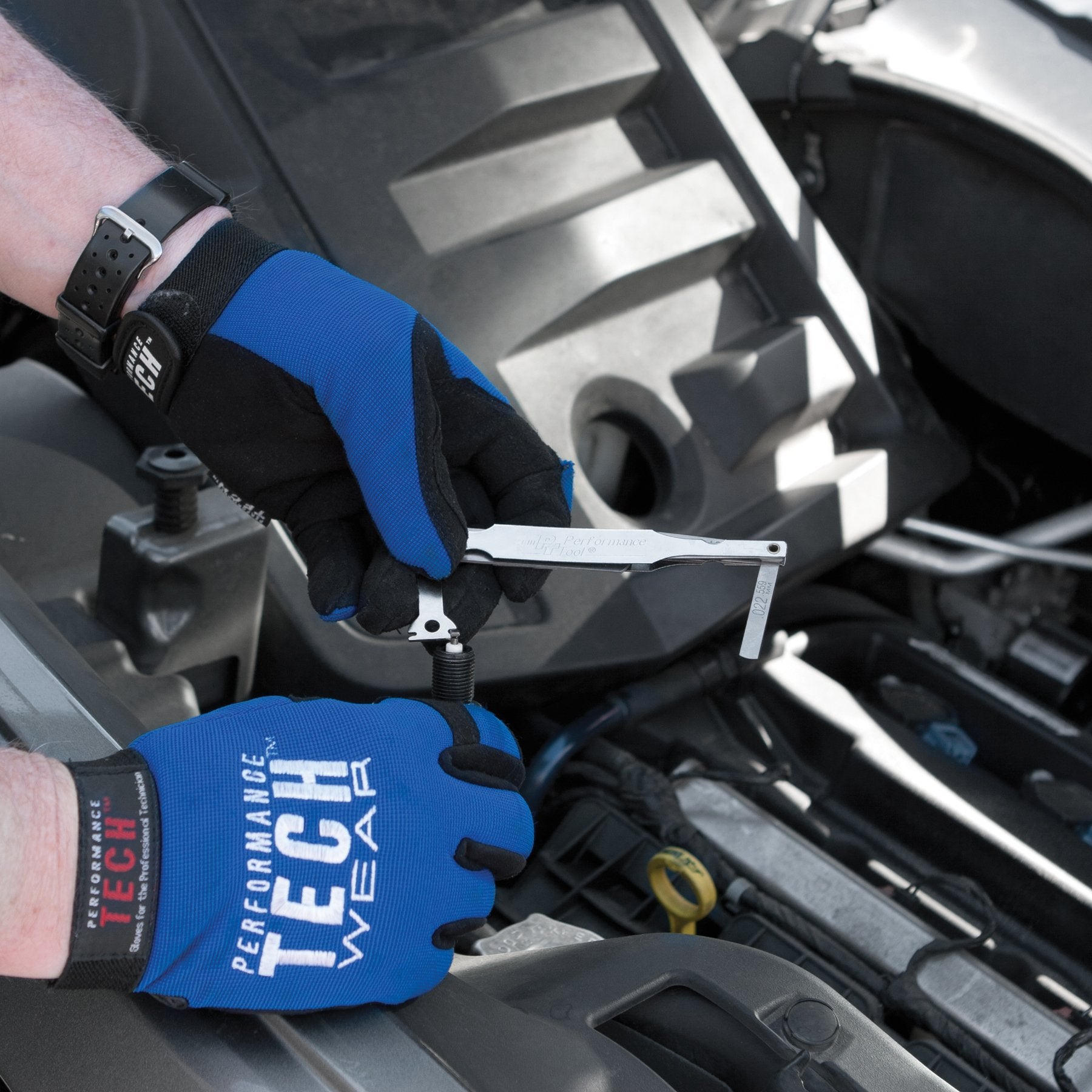 W129C Performance Tool 15-Blade Thickness Gauge for Accurate Measurements in Automotive, Industrial and DIY Applications