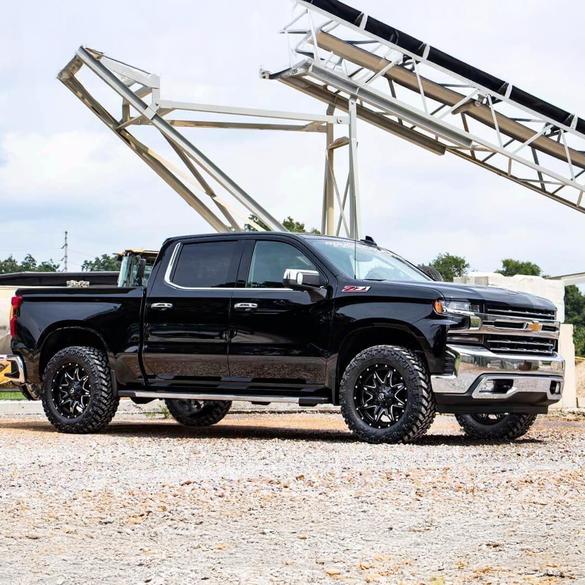 Rough Country 2" Leveling Kit with N3 Struts for GMC Sierra & Chevy Silverado 1500 (2019-2025) - Increase Ground Clearance, Front-to-Rear Leveling