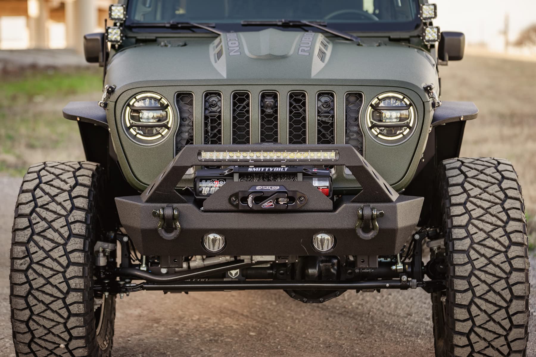 Heat Dispersion Hood DV8 Offroad fits 2018-2025 Jeep Wrangler JL & 2020-2025 Jeep Gladiator JT | Raised and Vented Center Cowl | Dual-vented for Maximum Air Flow